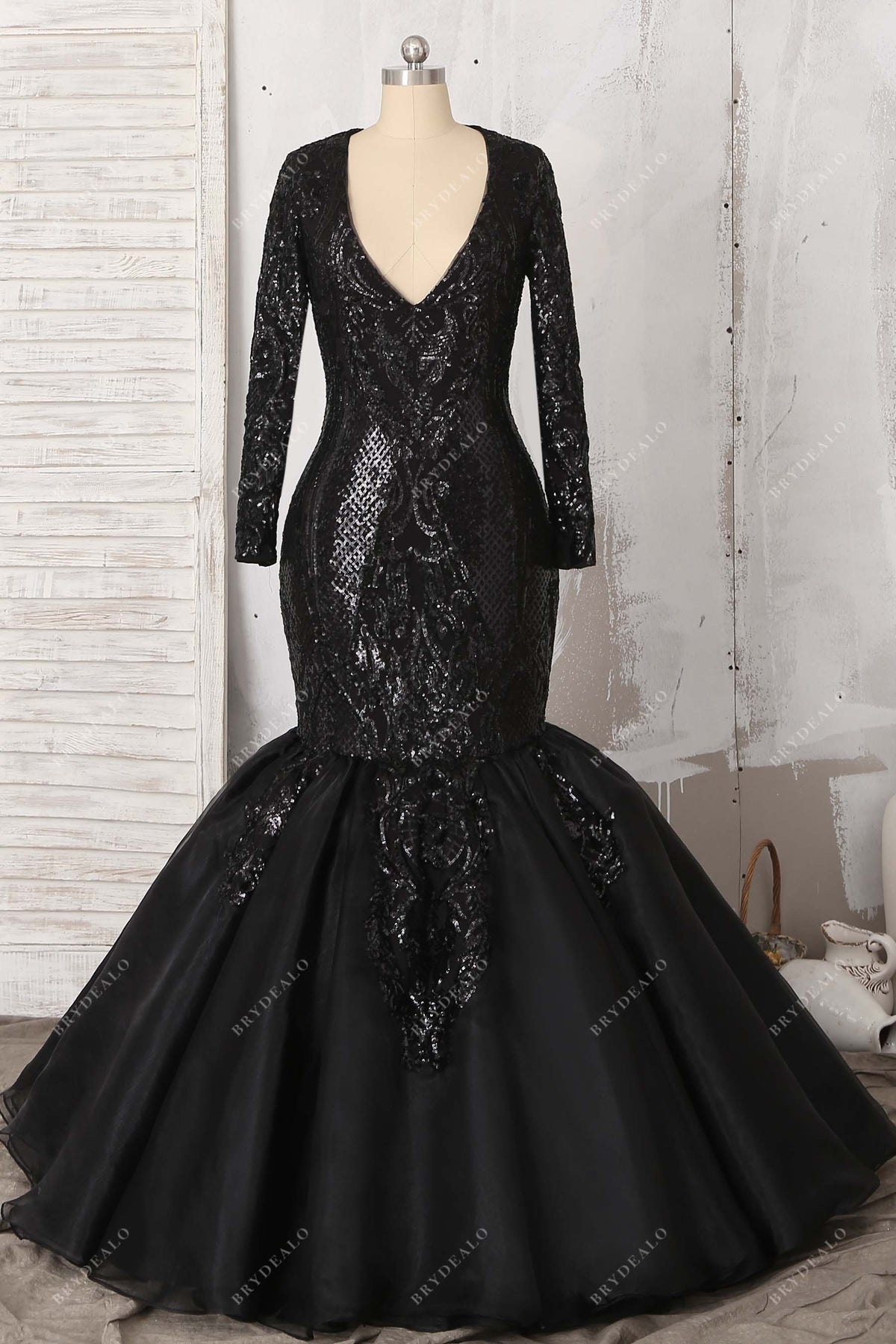 Sparkly Black Sequin Sleeved V-neck Plus Size Prom Dress