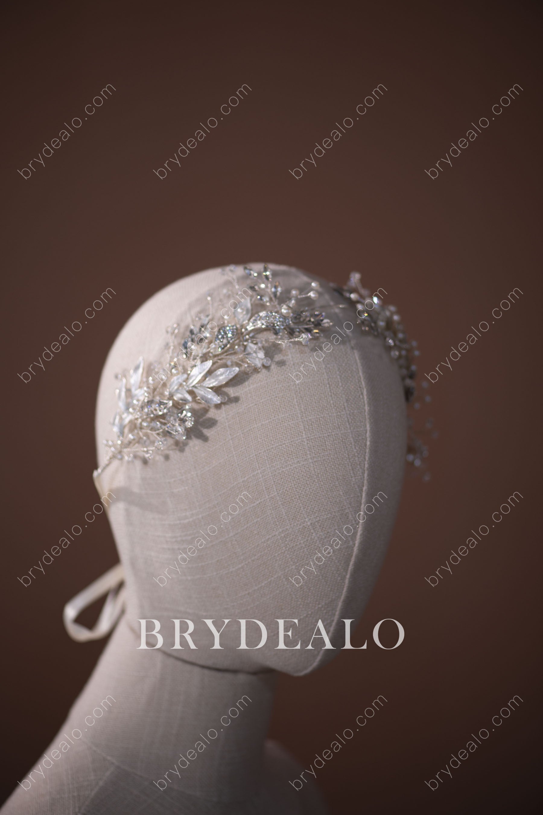 Wholesale Crystals Pearls Bridal Headpiece
