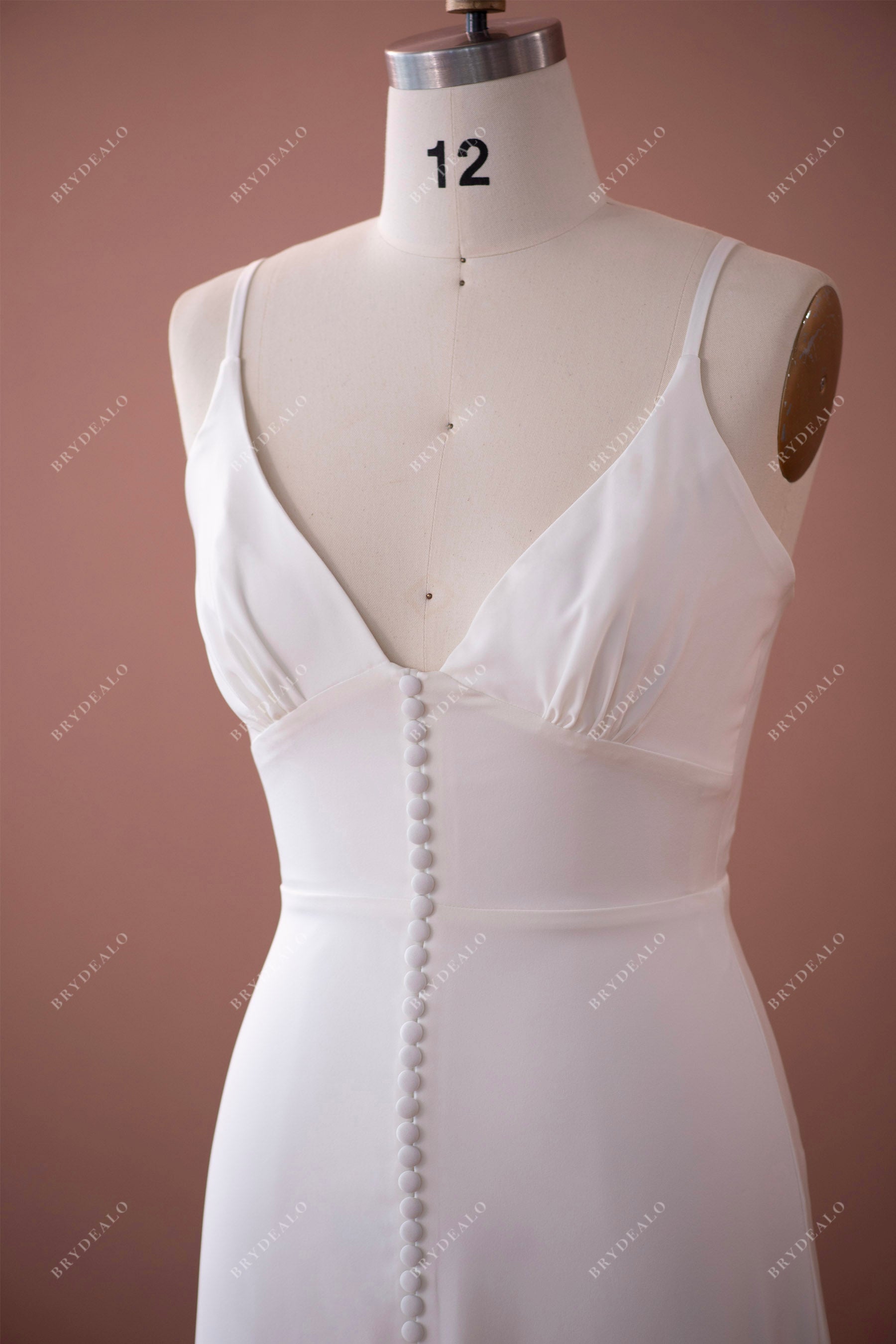 buttoned vintage short wedding dress