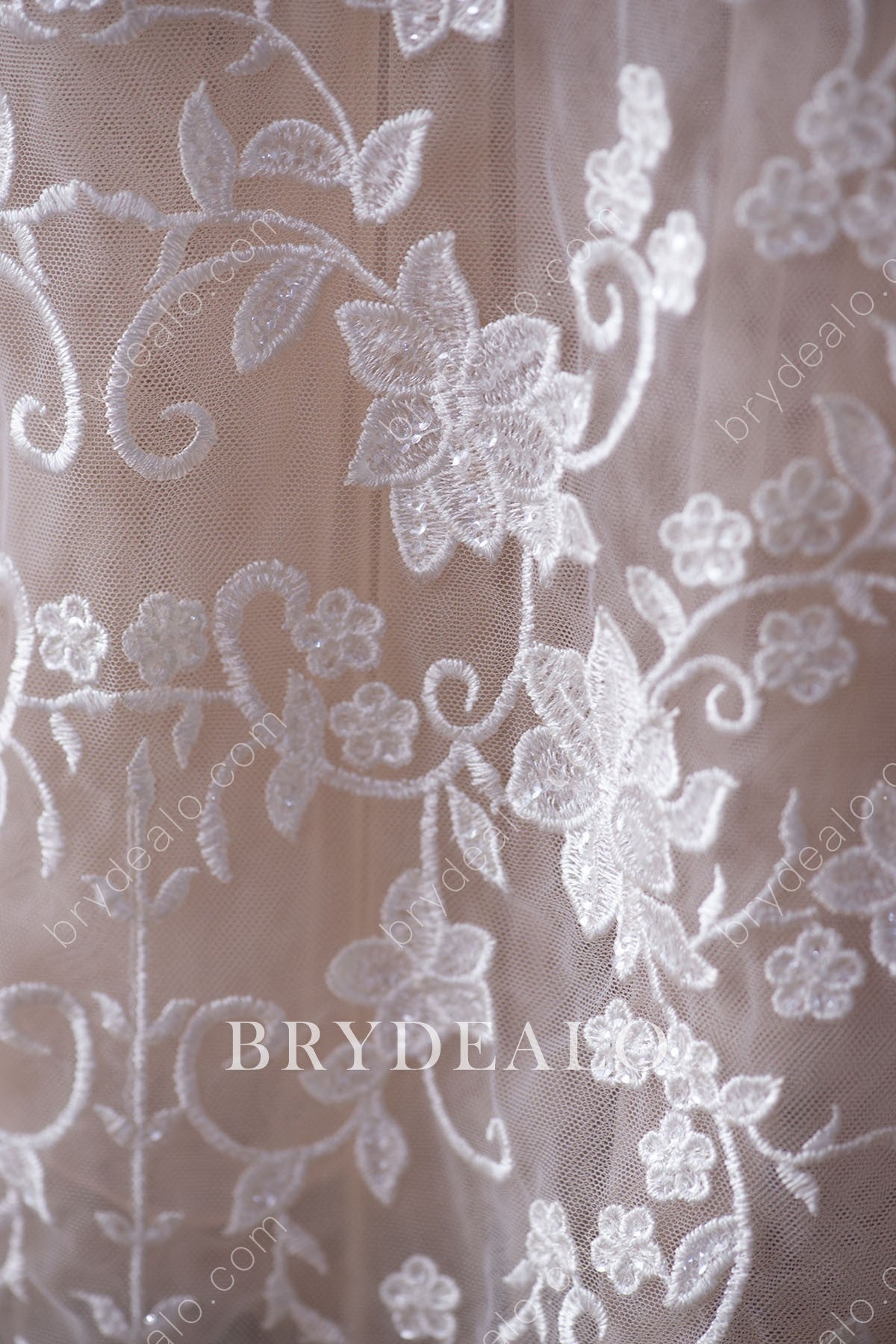 Classy Sequined Flower Bridal Lace Fabric for Wholesale