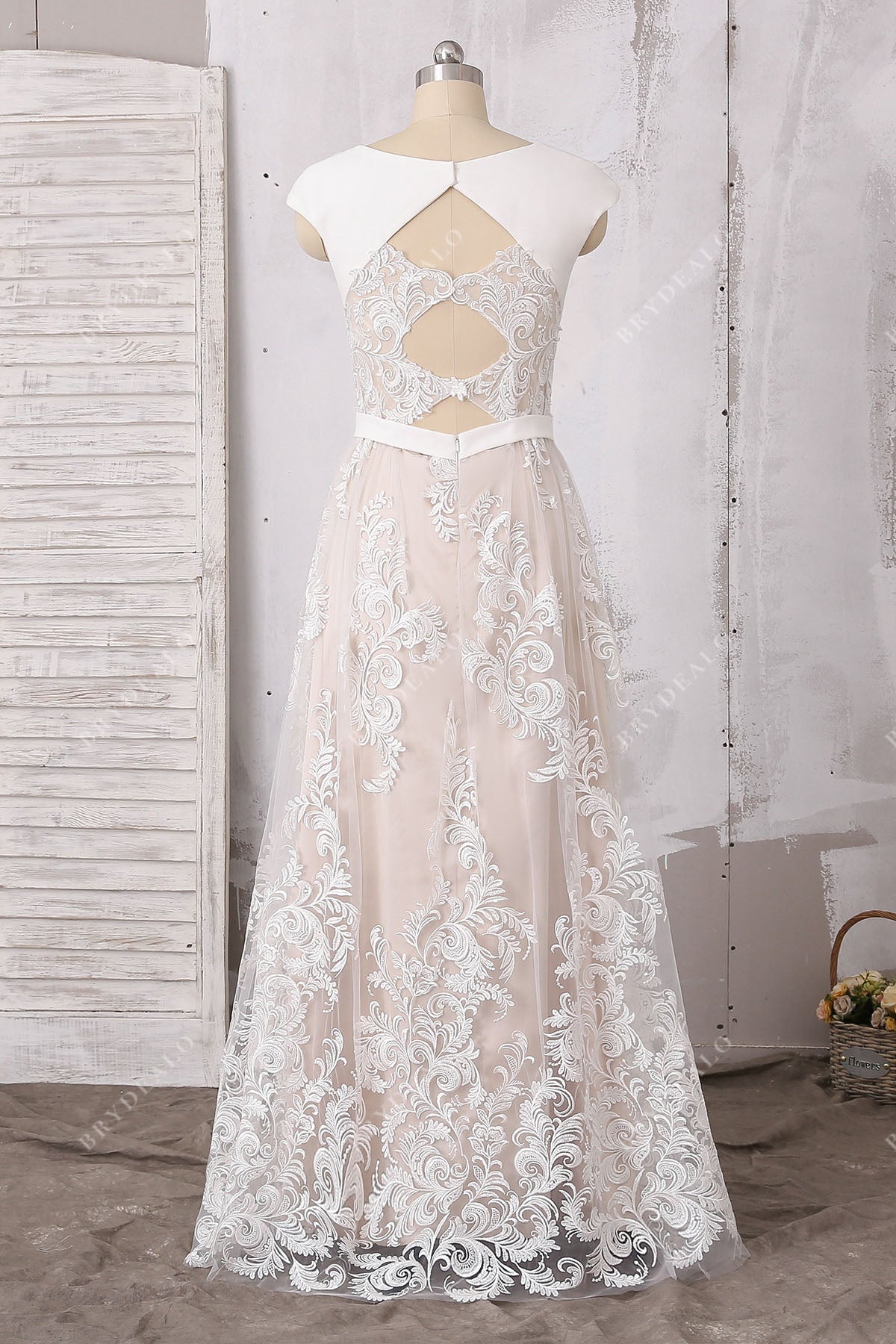 cutouts back bohemian lace A-line wedding dress
