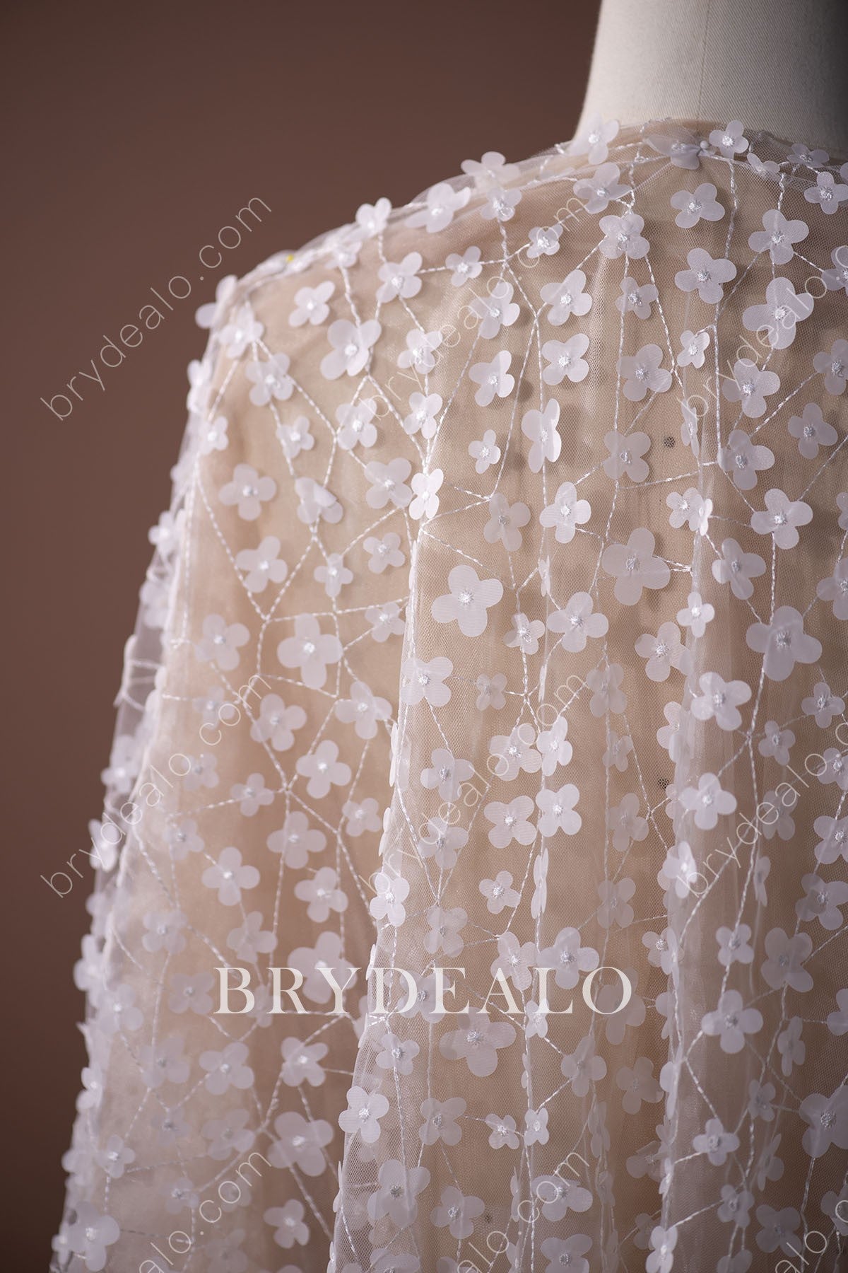 Wholesale Dainty Flower Bridal Lace Fabric