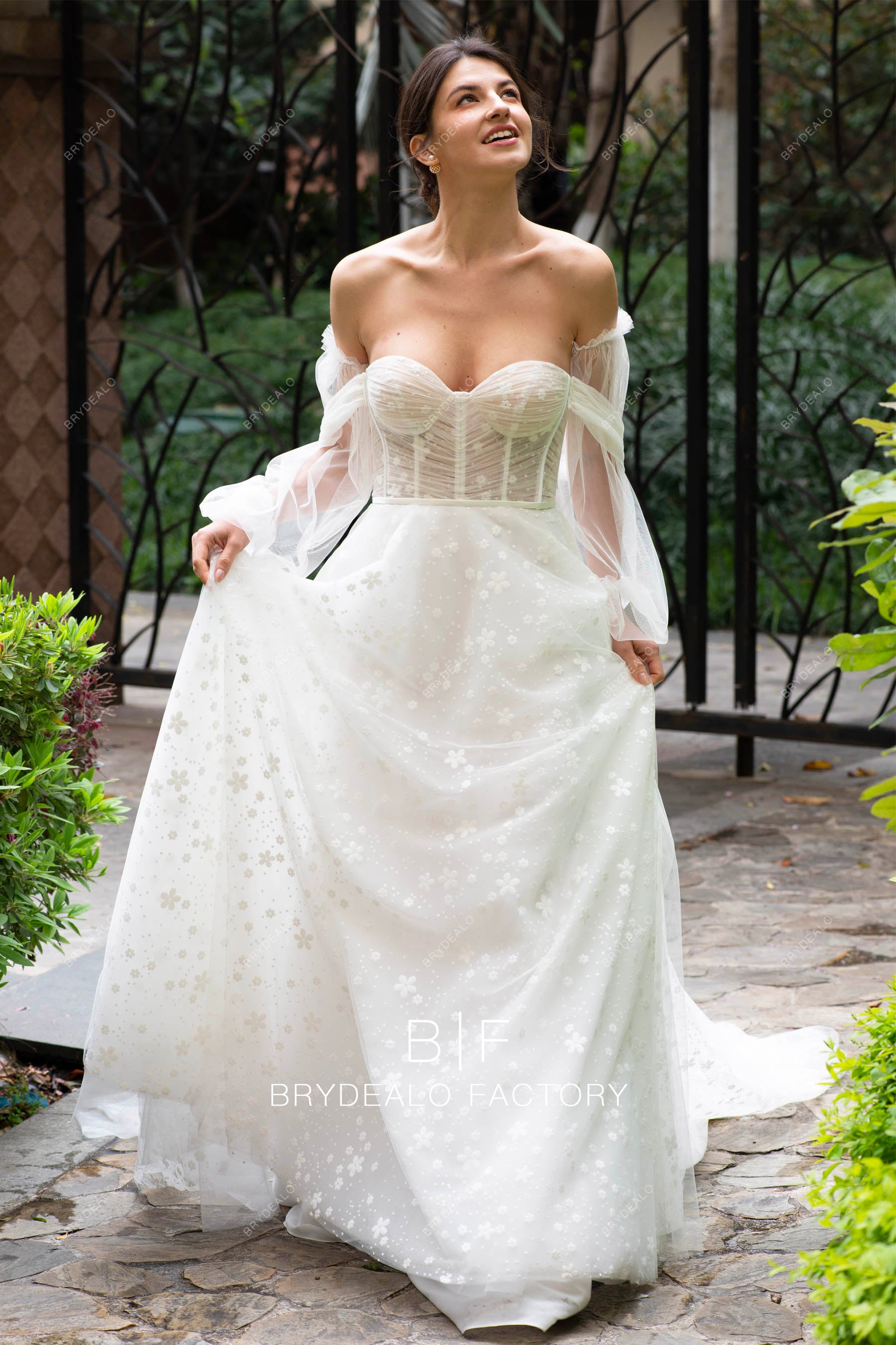 detachable off shoulder sleeved floral wedding dress