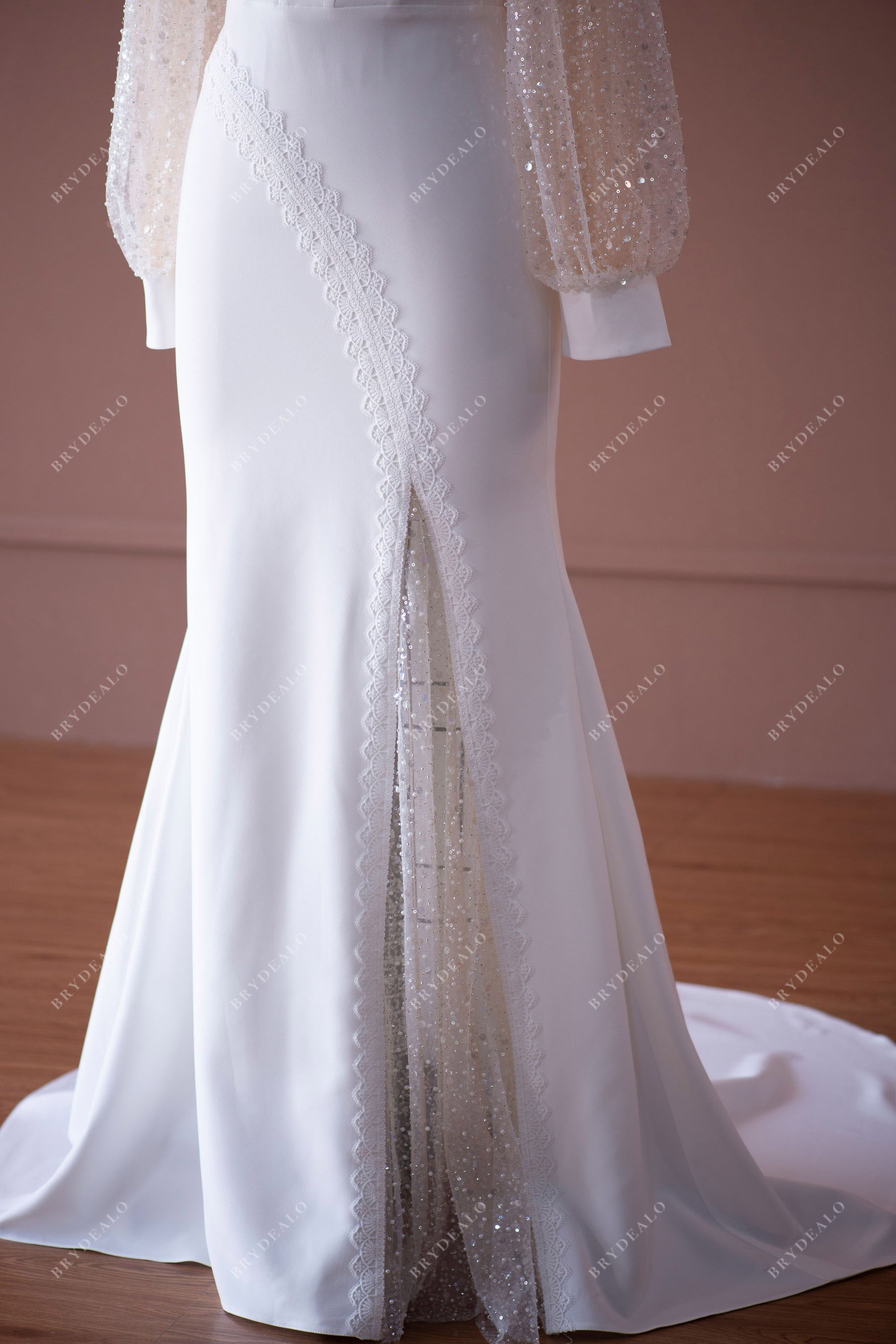 Elegant Slit Mermaid Wedding Dress