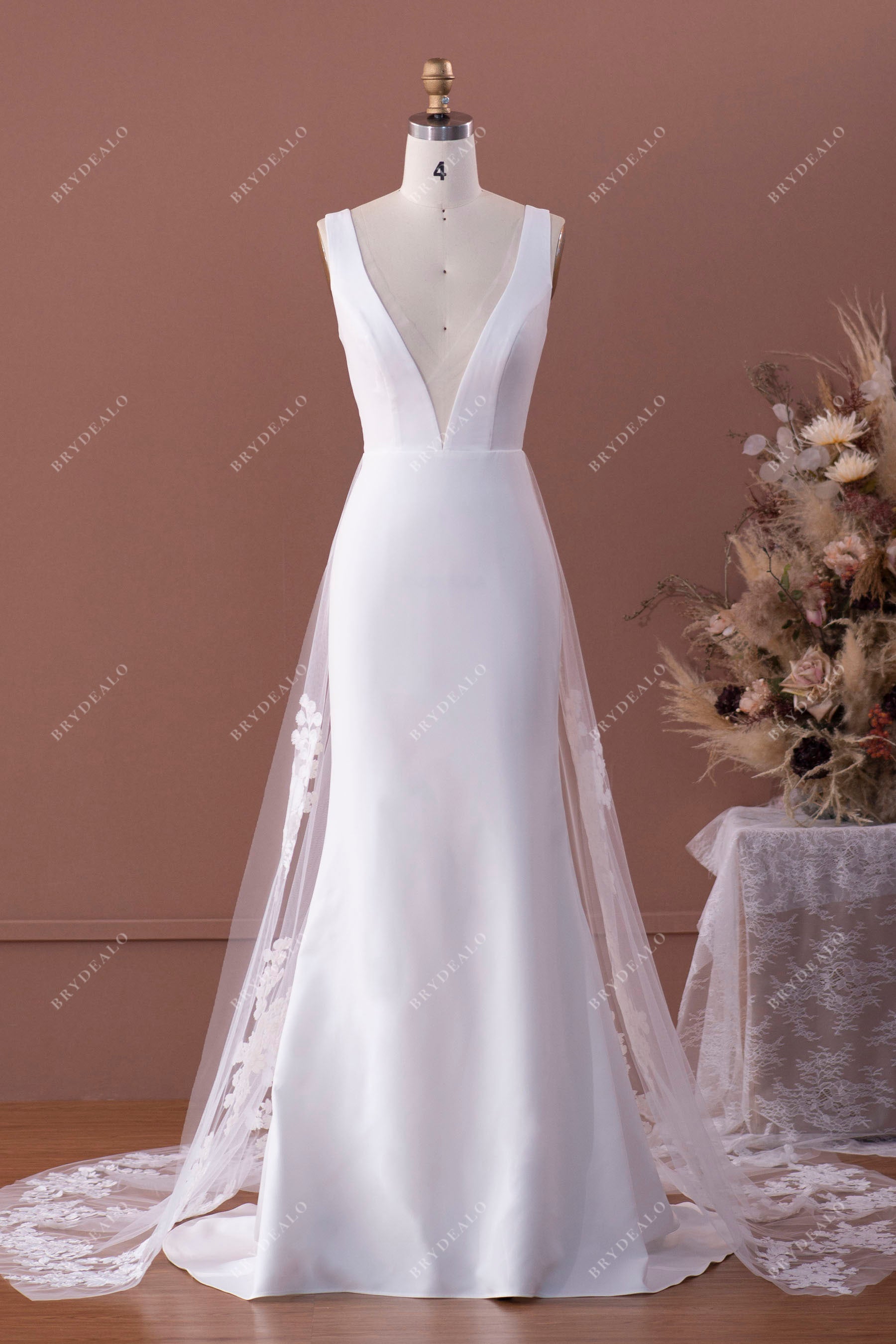 elegant crepe mermaid wedding dress with lace panel train
