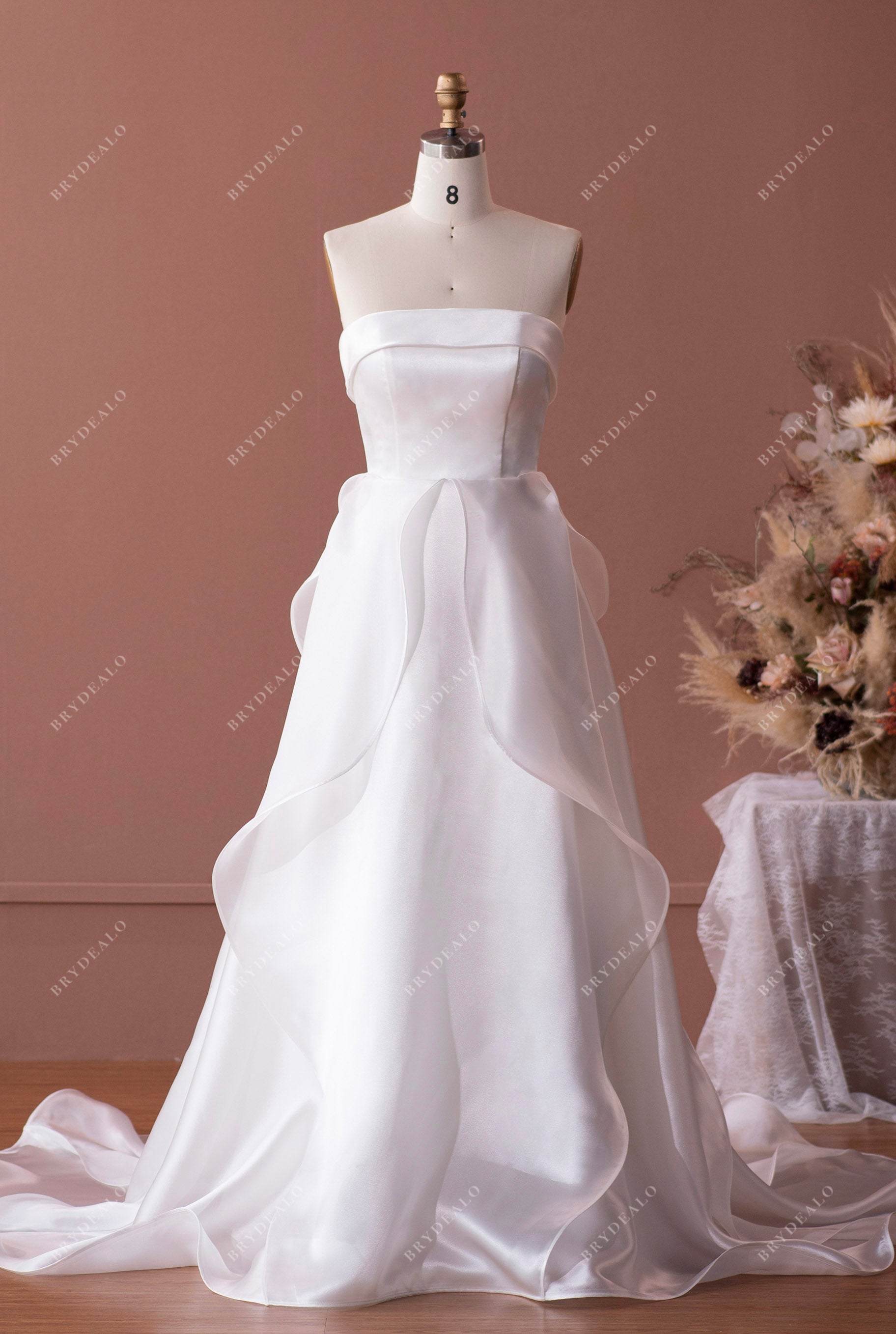 Elegant Flowing Organza Ruffled Wedding Dress with Pockets