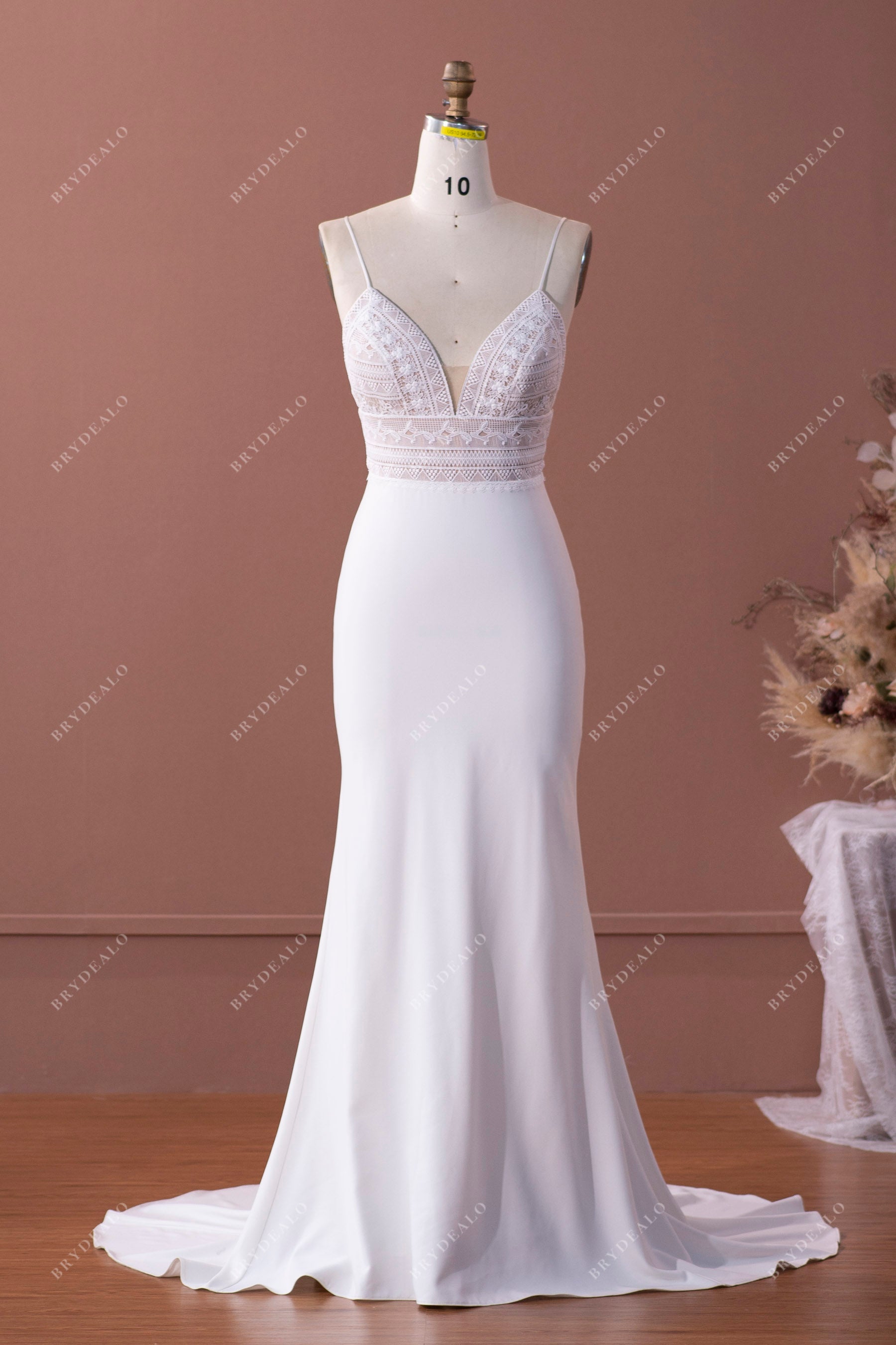 elegant straps plunging lace crepe mermaid sample wedding dress for wholesale