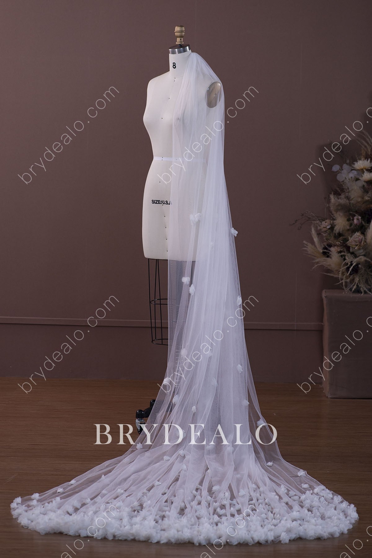 One Layer Long Veil Pearl Veil Tulle Wedding Veil Cathedral -  in 2023   Cathedral length wedding veil, Tulle wedding veil, Wedding veil  accessories