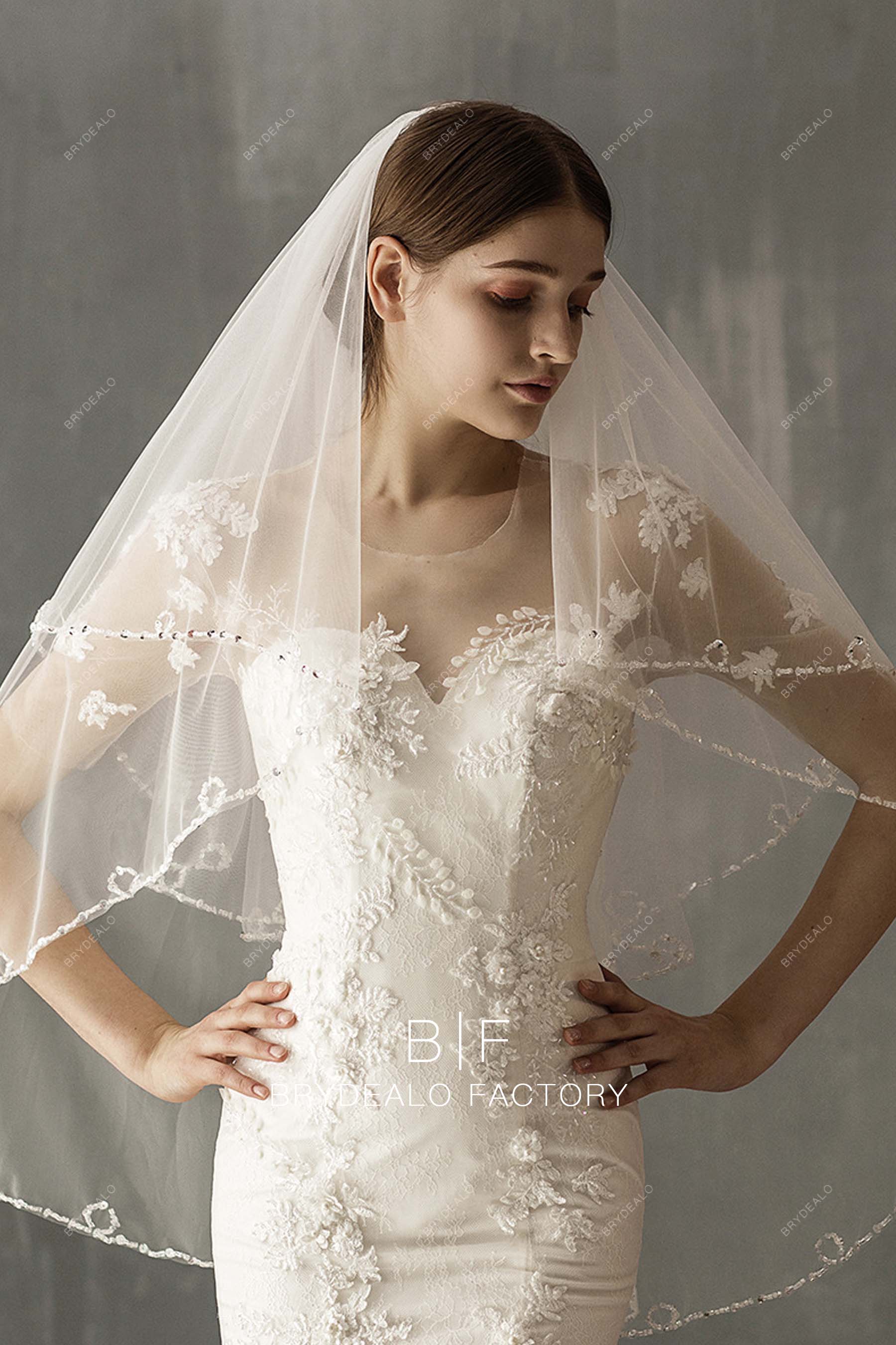 Fingertip Length Wholesale Wedding Veil