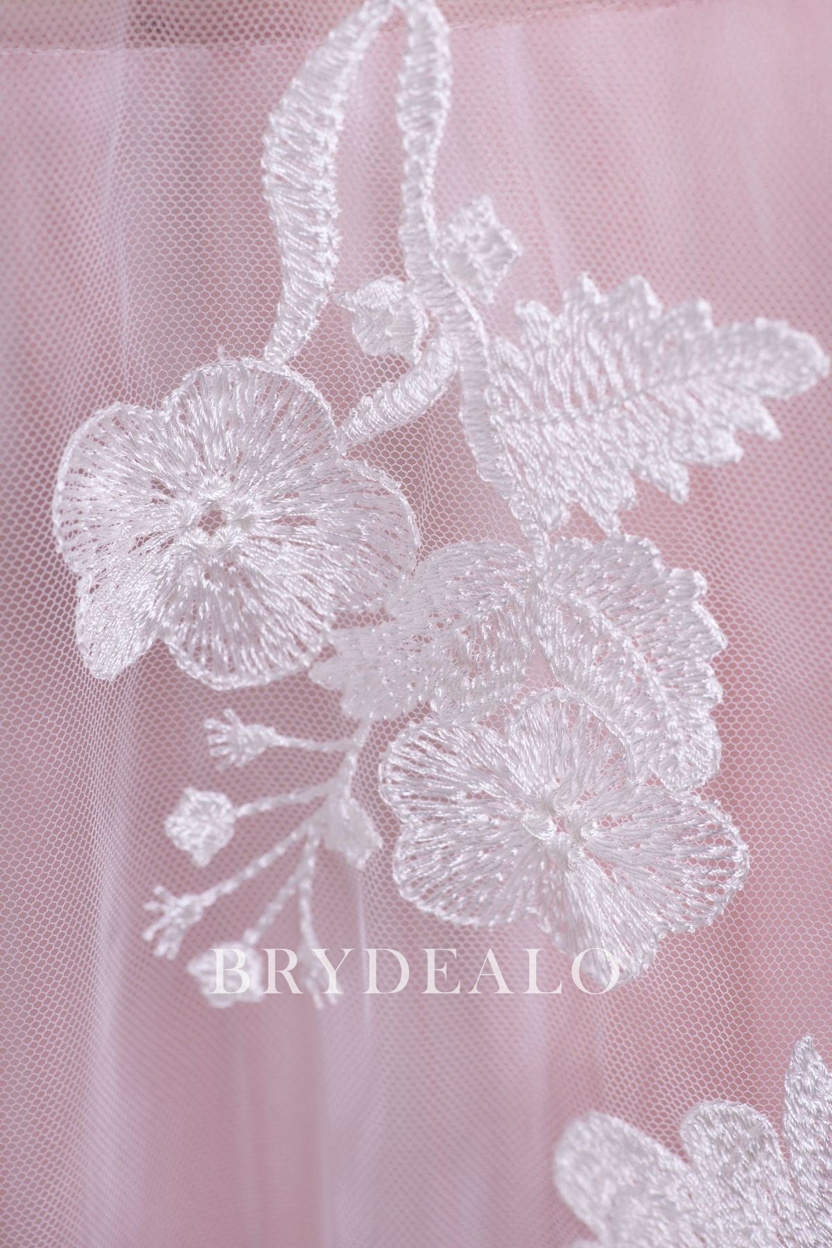 Flower Bridal Lace Fabric for Wholesale
