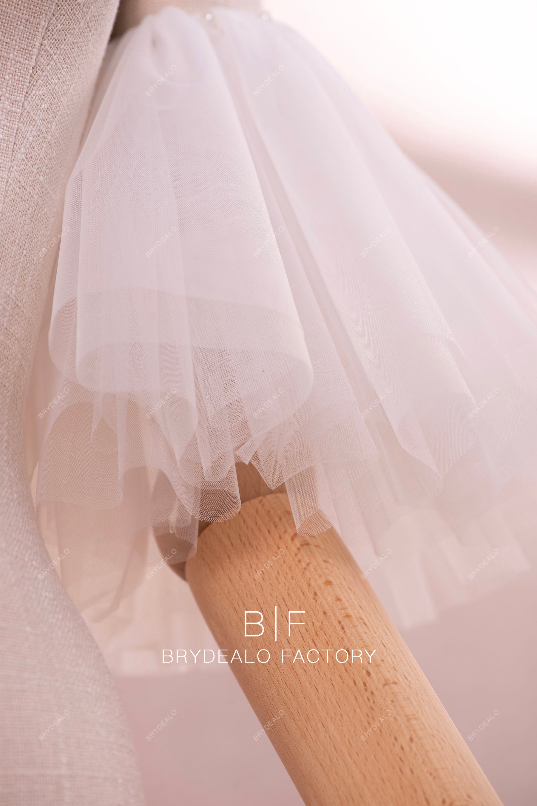 fluffy tulle bridal sleeves