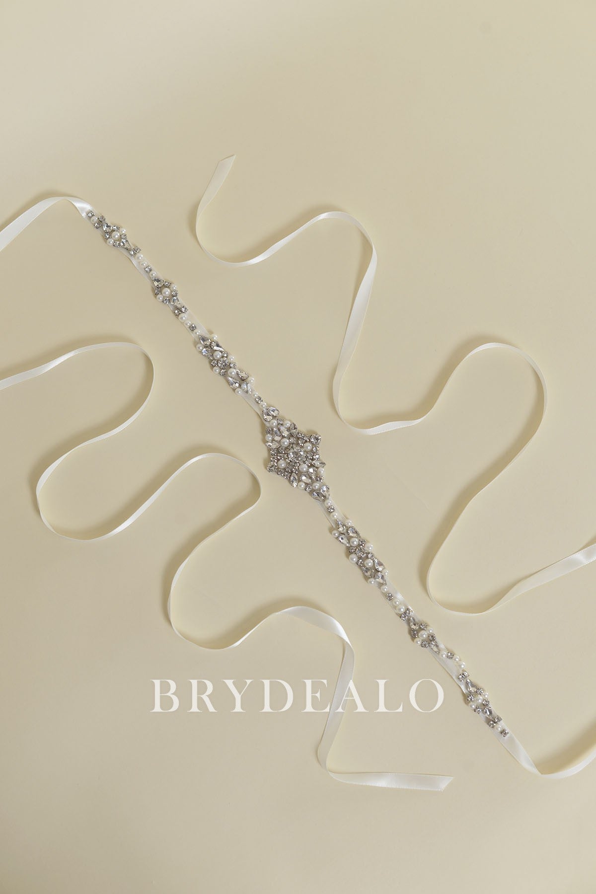 Wholesale Glamorous Crystals & Pearls Bridal Sash