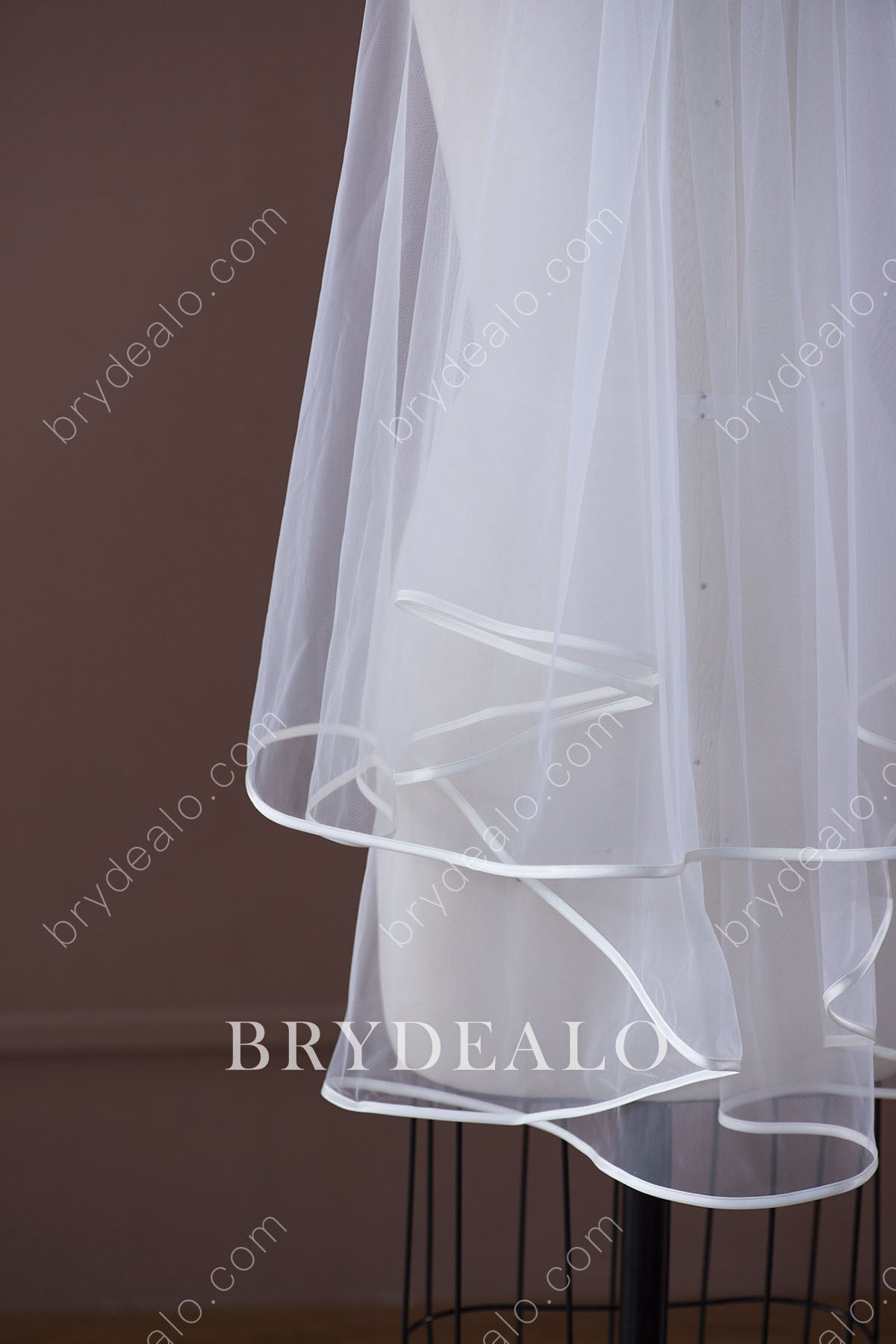 ribbon edge wedding veil