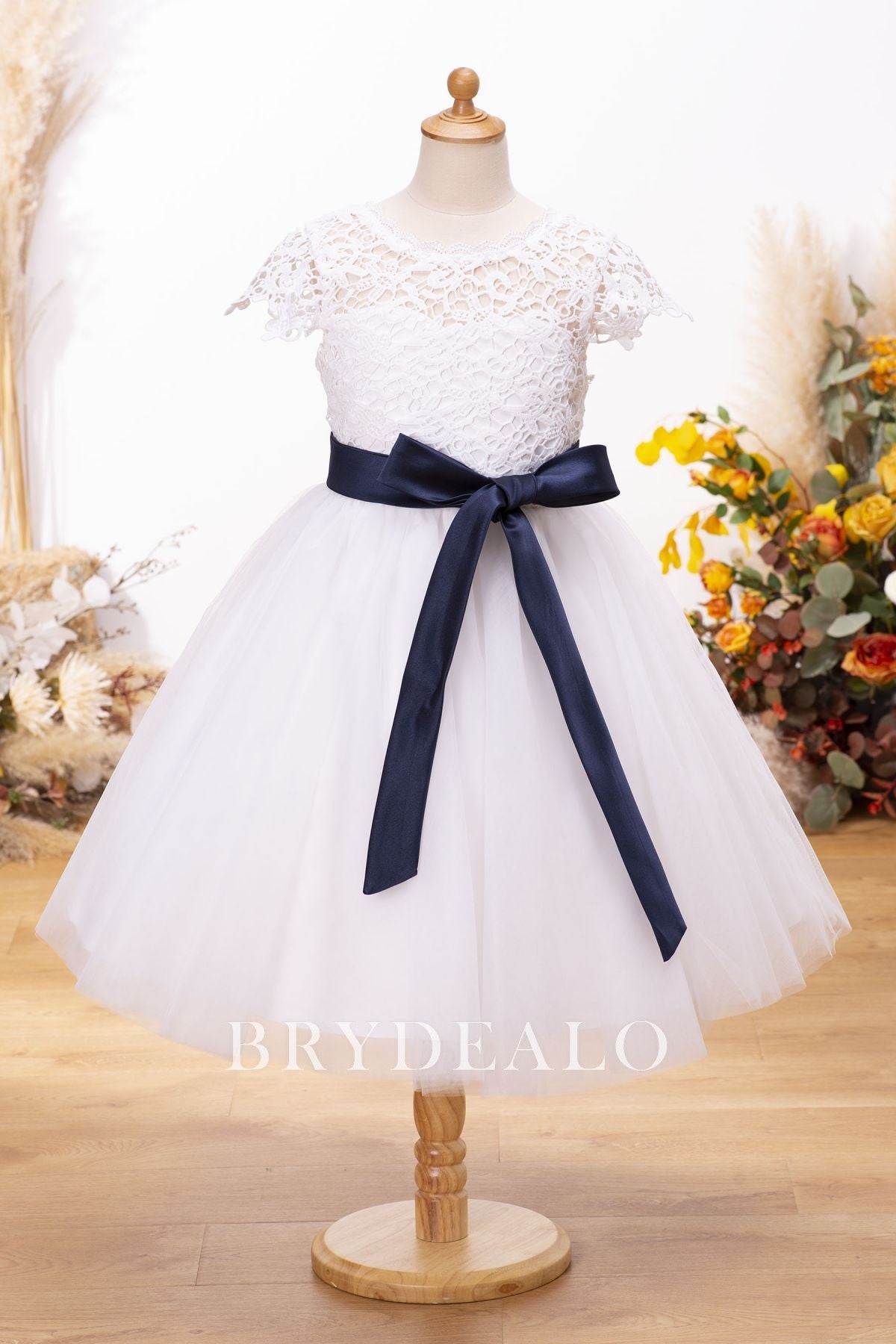  Lace Flower Tea Length Flower Girl Dress