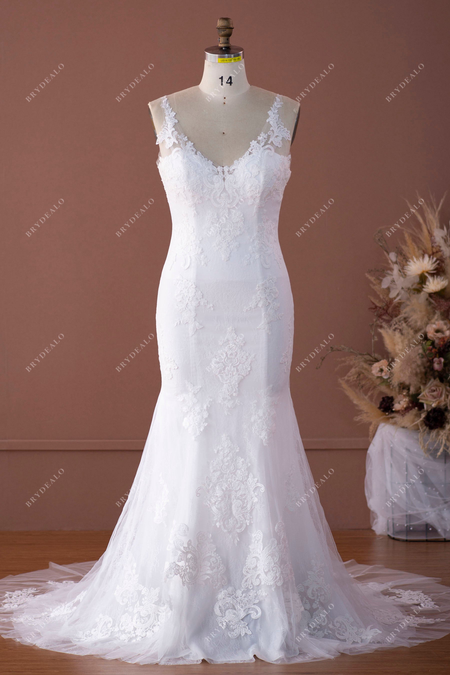Light Ivory Straps V-neck Size Mermaid Wedding Dress