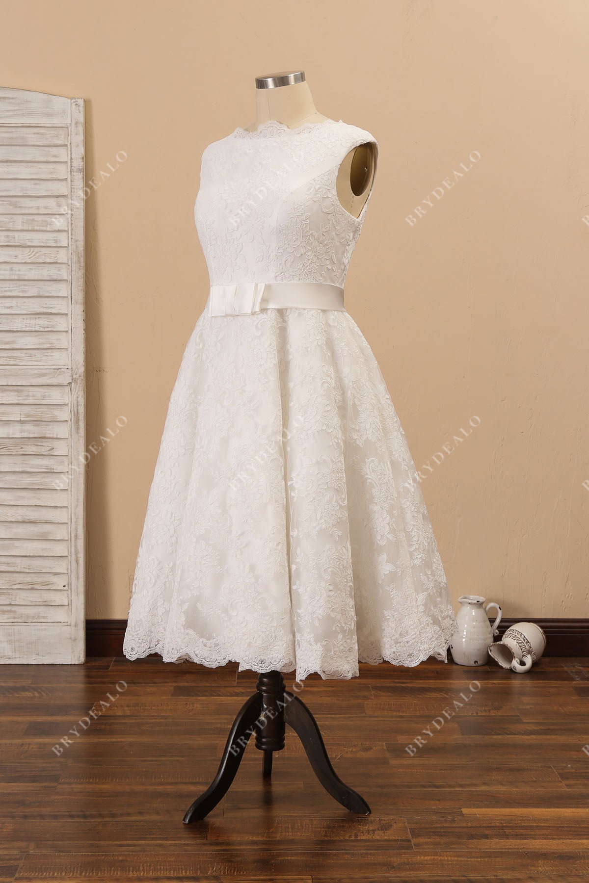 ivory botanic lace scalloped tea length cap sleeve bridal gown