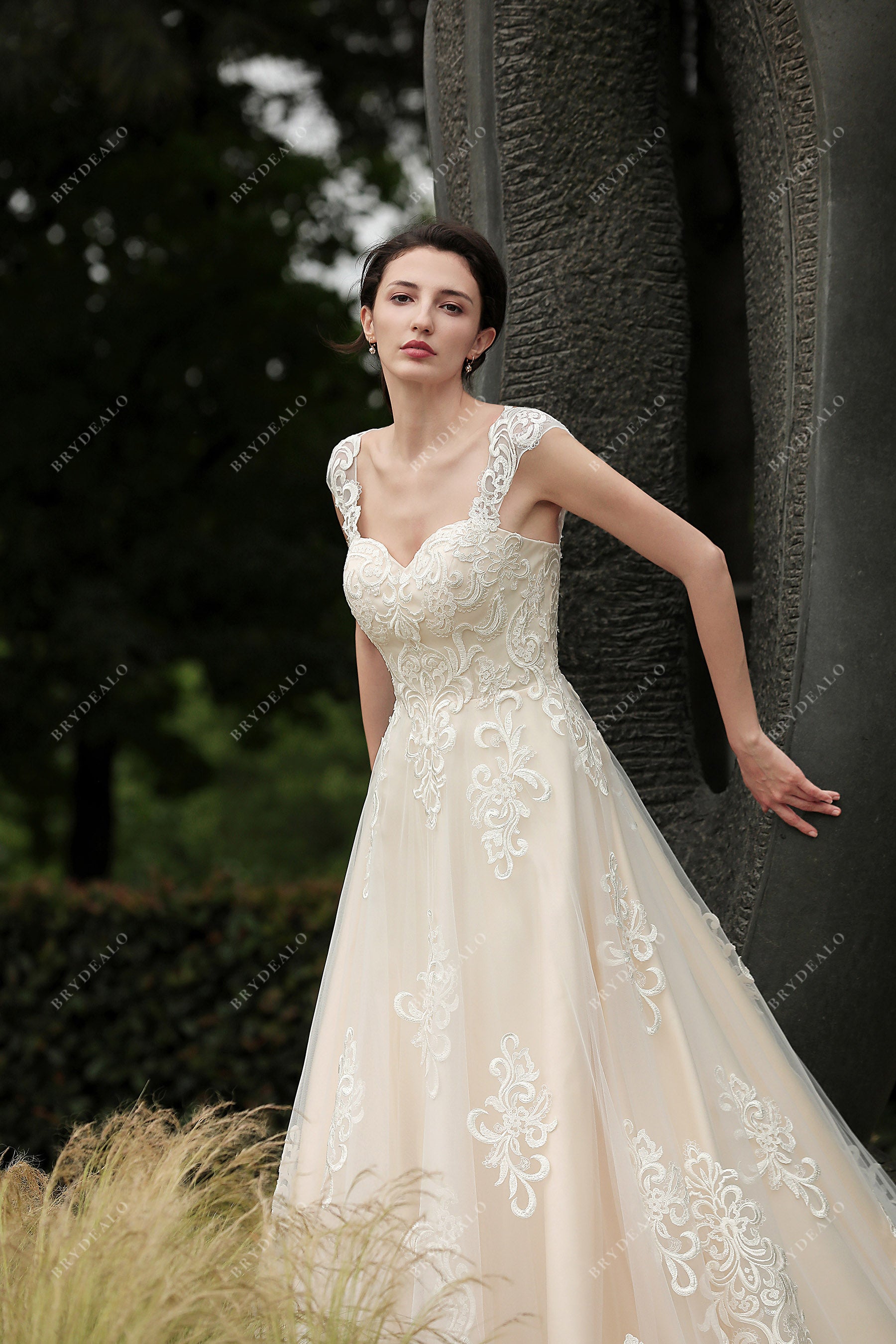 cap sleeves private label wedding gown