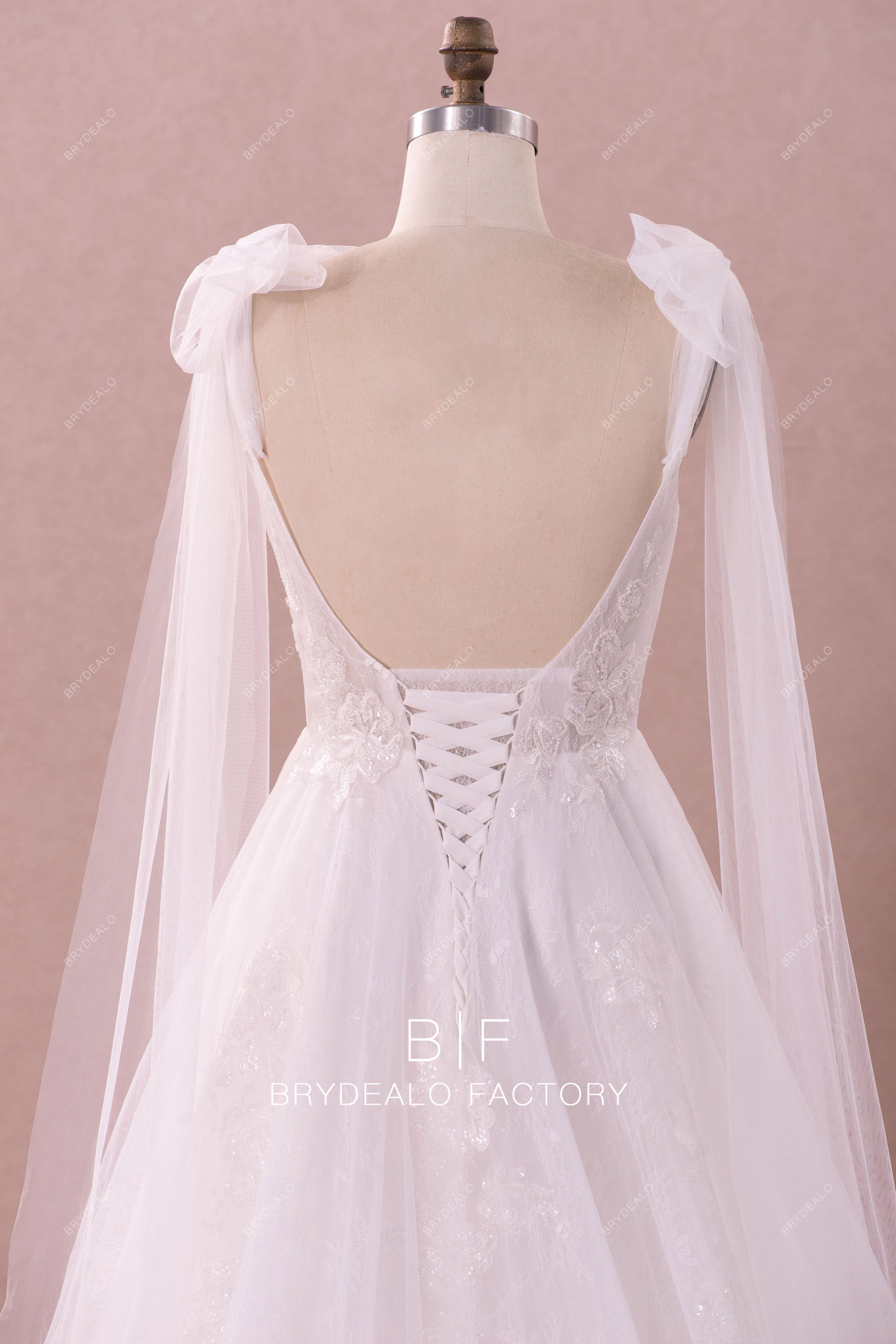 lace up back shoulder veil wedding dress