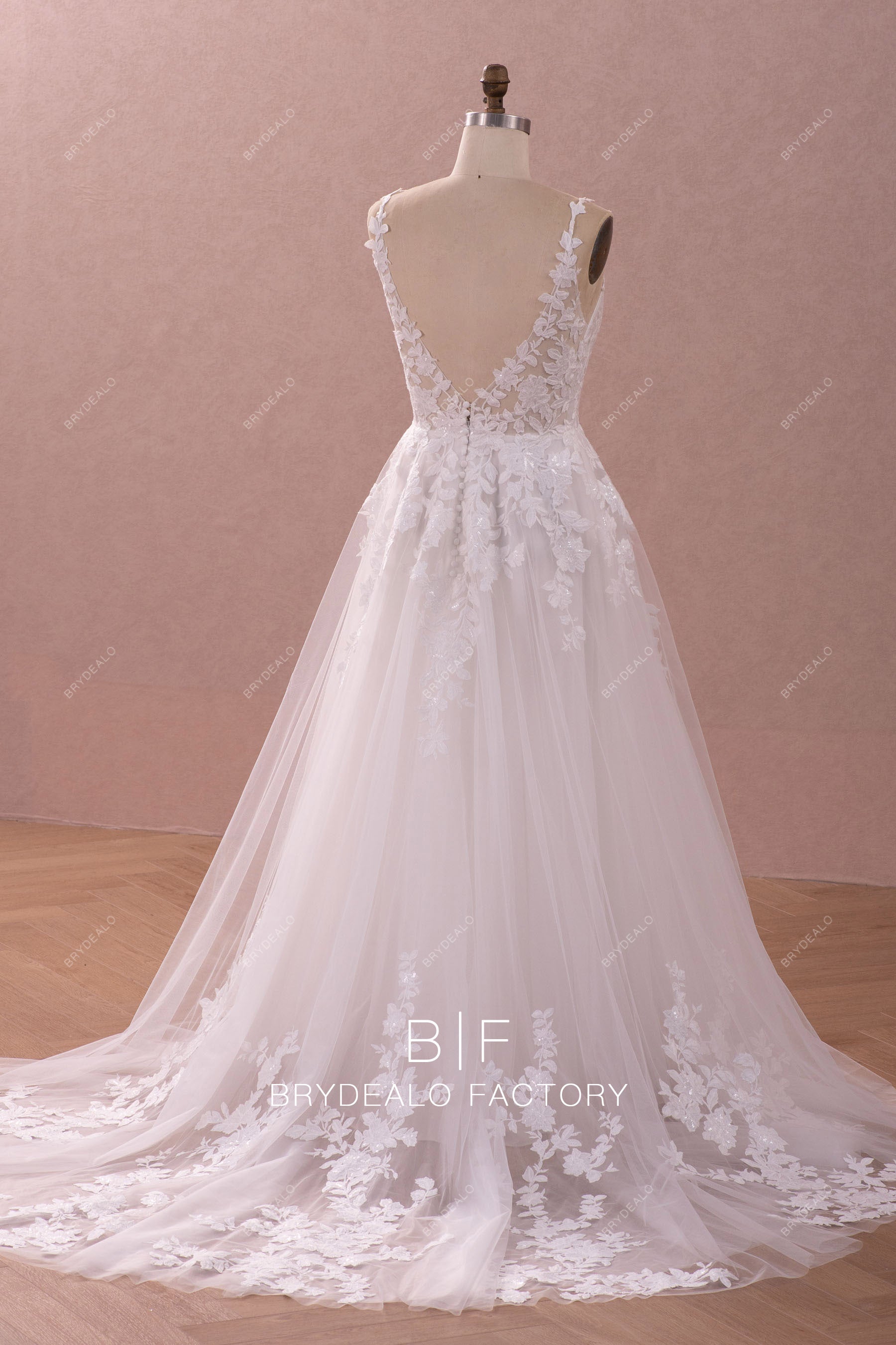 Open Back Romantic Flower Lace Sleeveless A-line Tulle Wholesale Bridal Gown