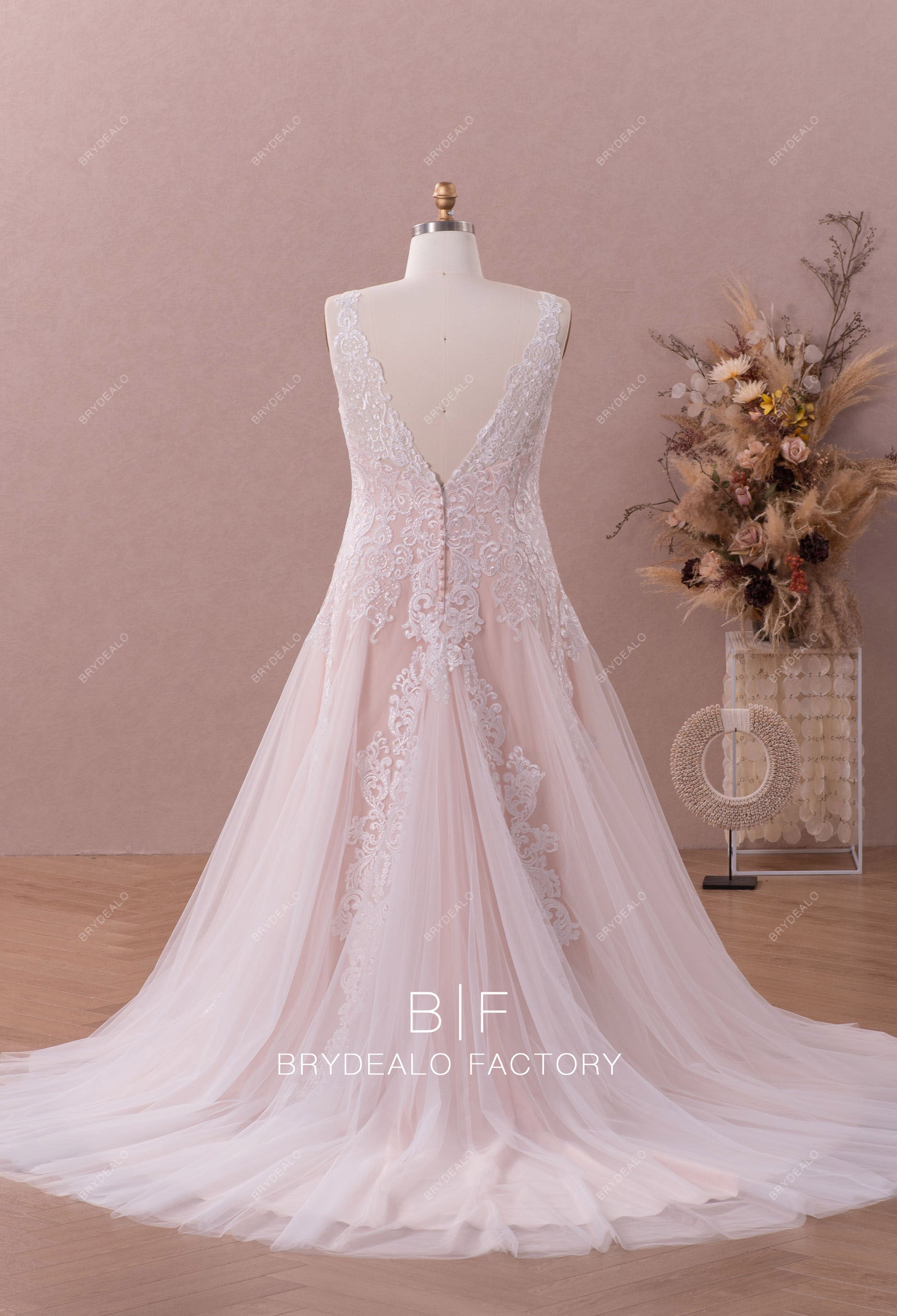 Plus Size Lace Tulle Mermaid Long Wedding Dress