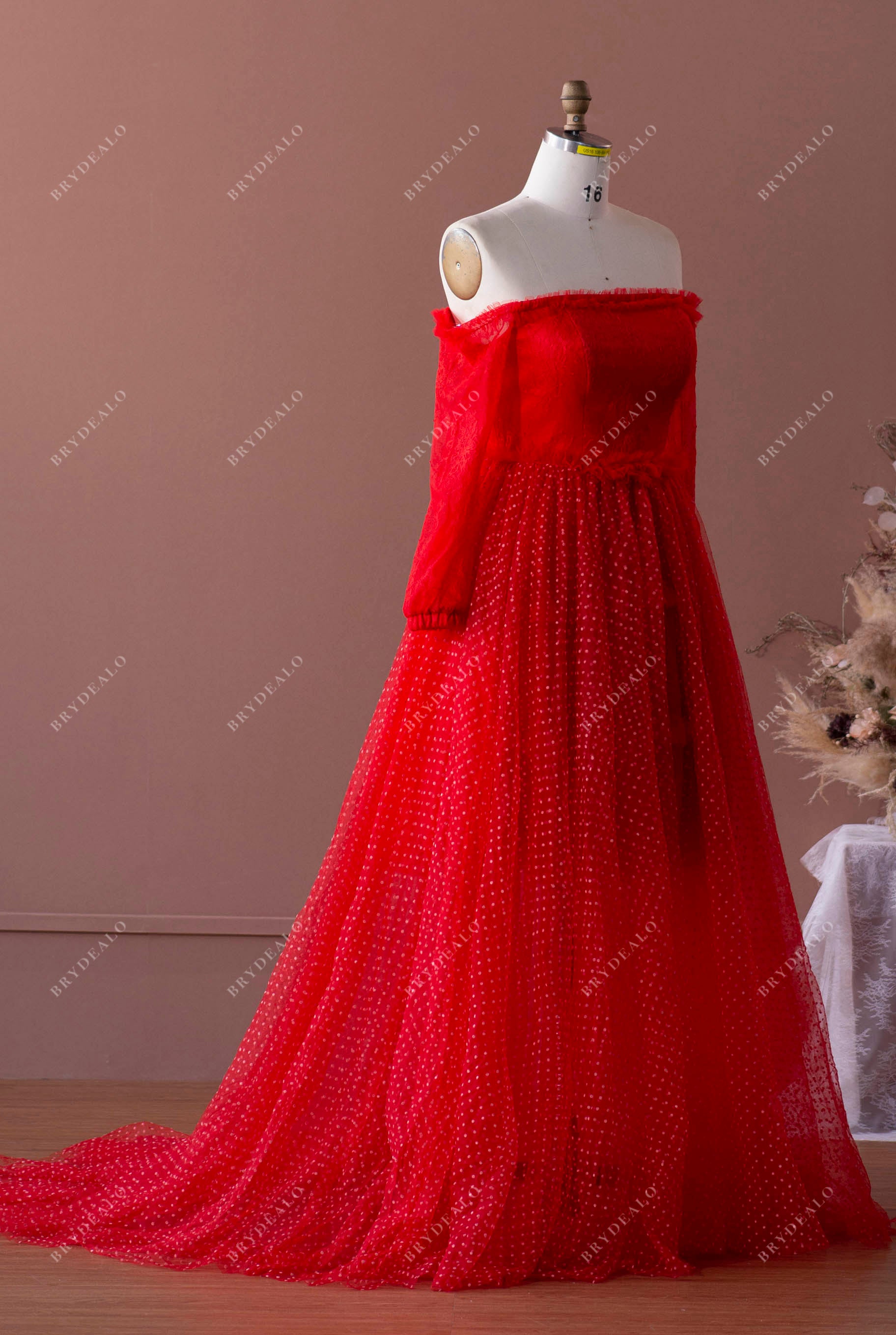 off-shoulder lace tulle detachable overskirt formal dress