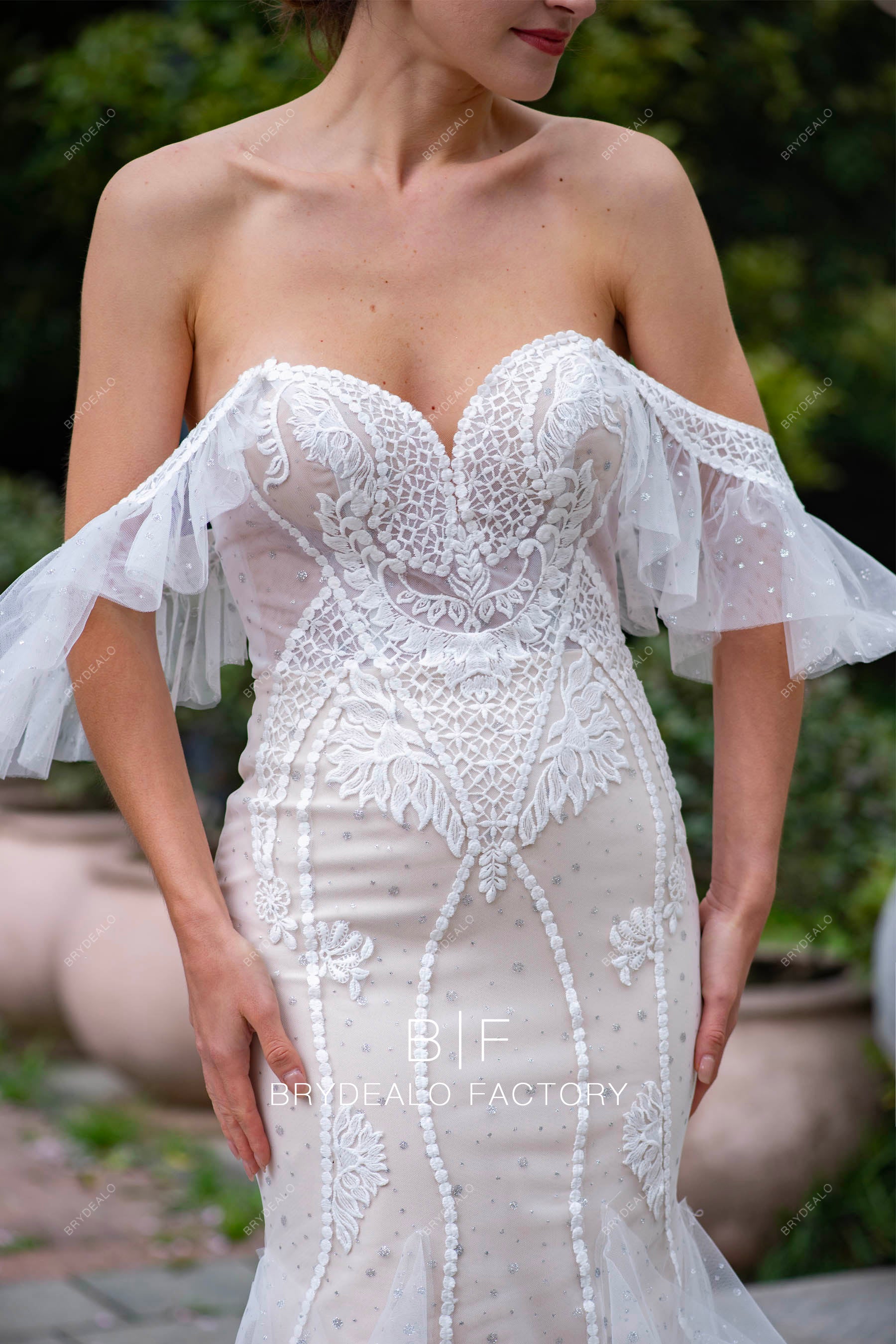 off shoulder sweetheart lace wedding dress