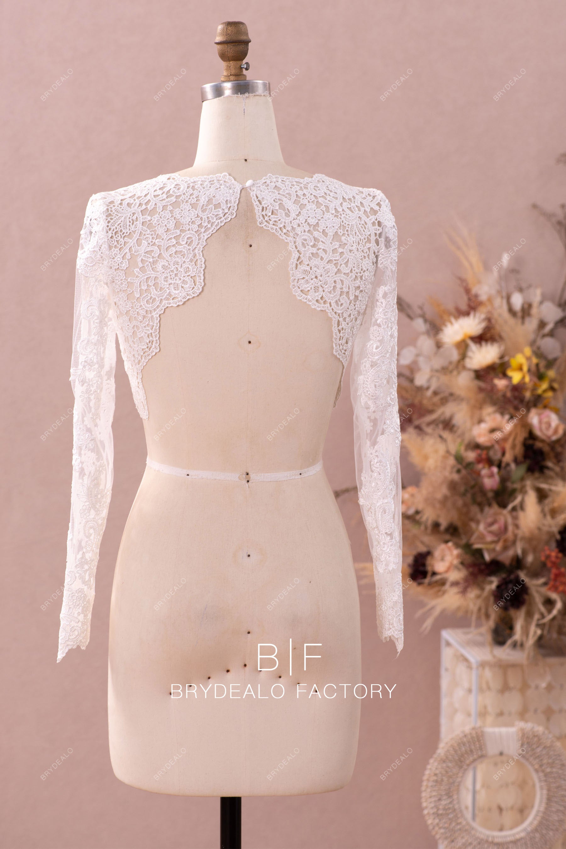 Scalloped Neck Bridal Bolero Long Sleeved Wedding Crop Top