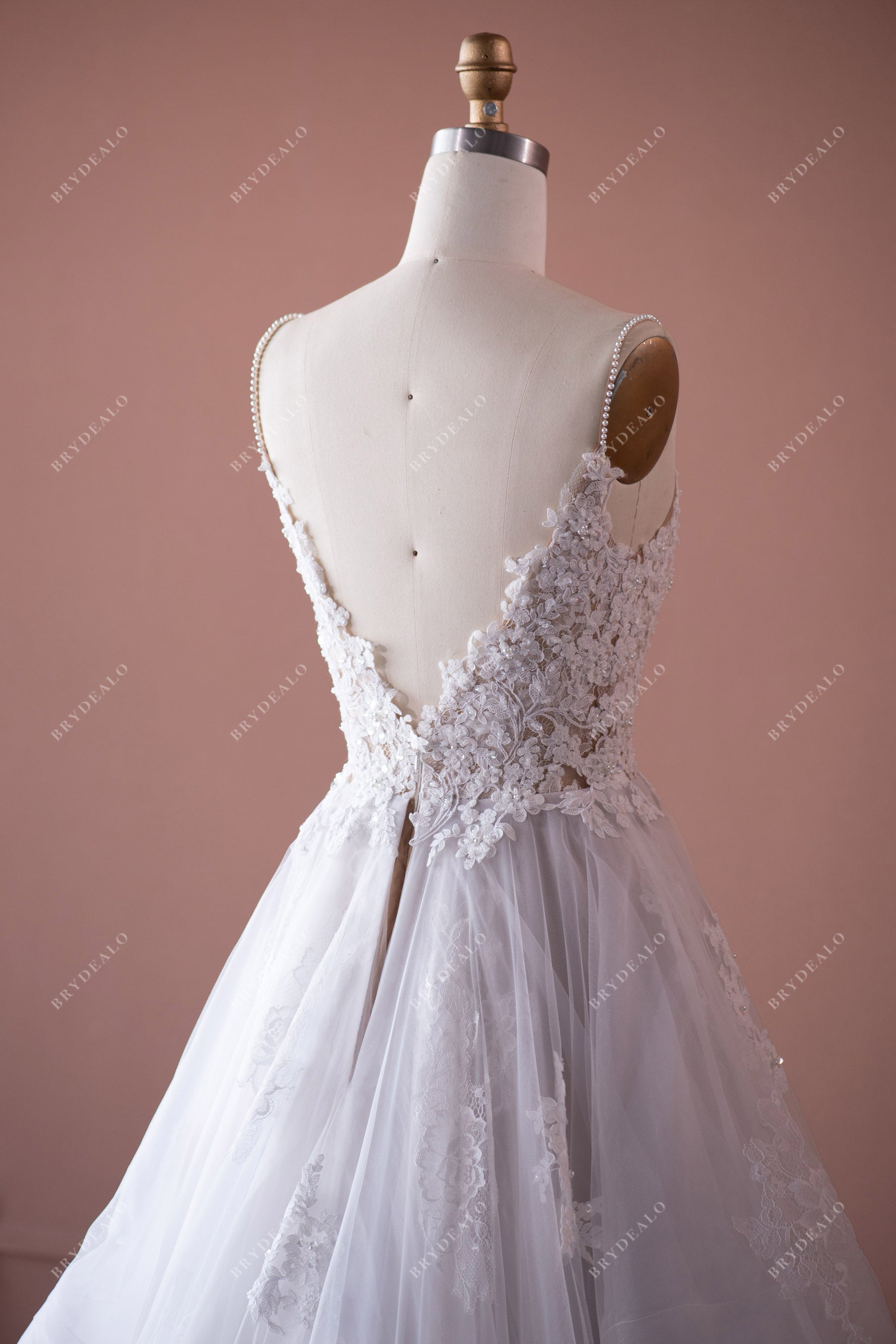 Spaghetti Strap Lace V-back Wedding Dress