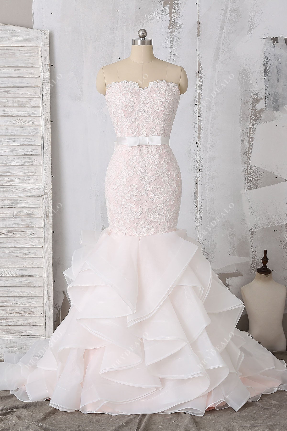 pearled lace organza strapless sweetheart wedding dress