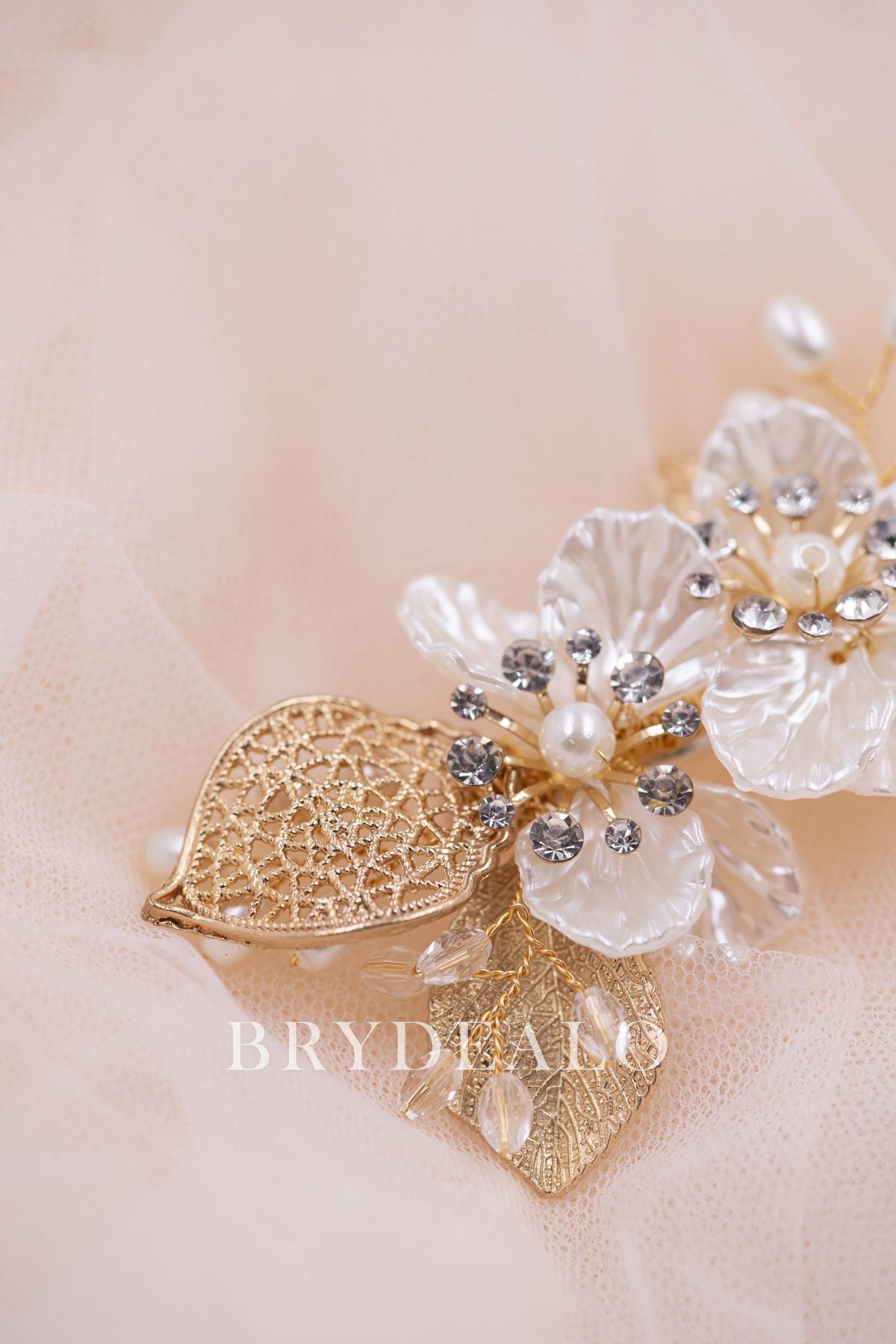  Pearls Flower Leaf Bridal Hair Clip