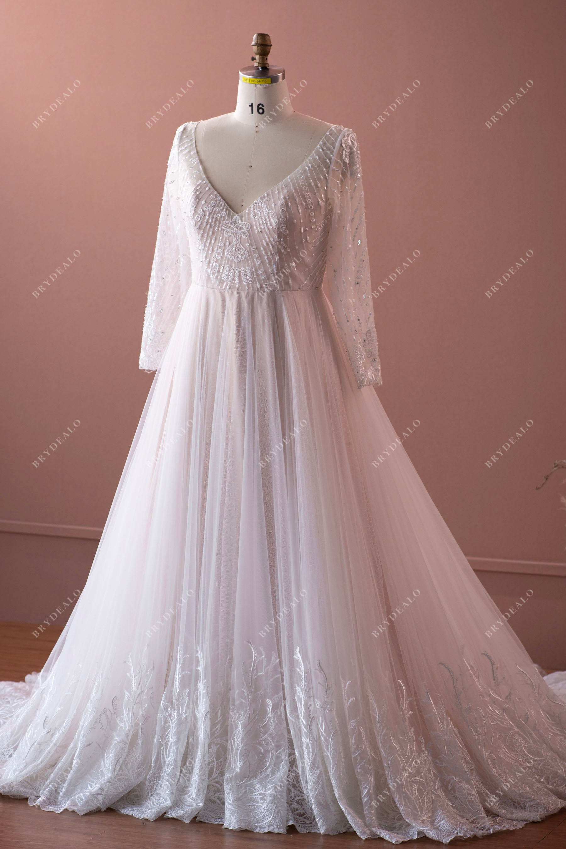 Plus Size Long Sleeved V-neck Lace Wedding Ballgown