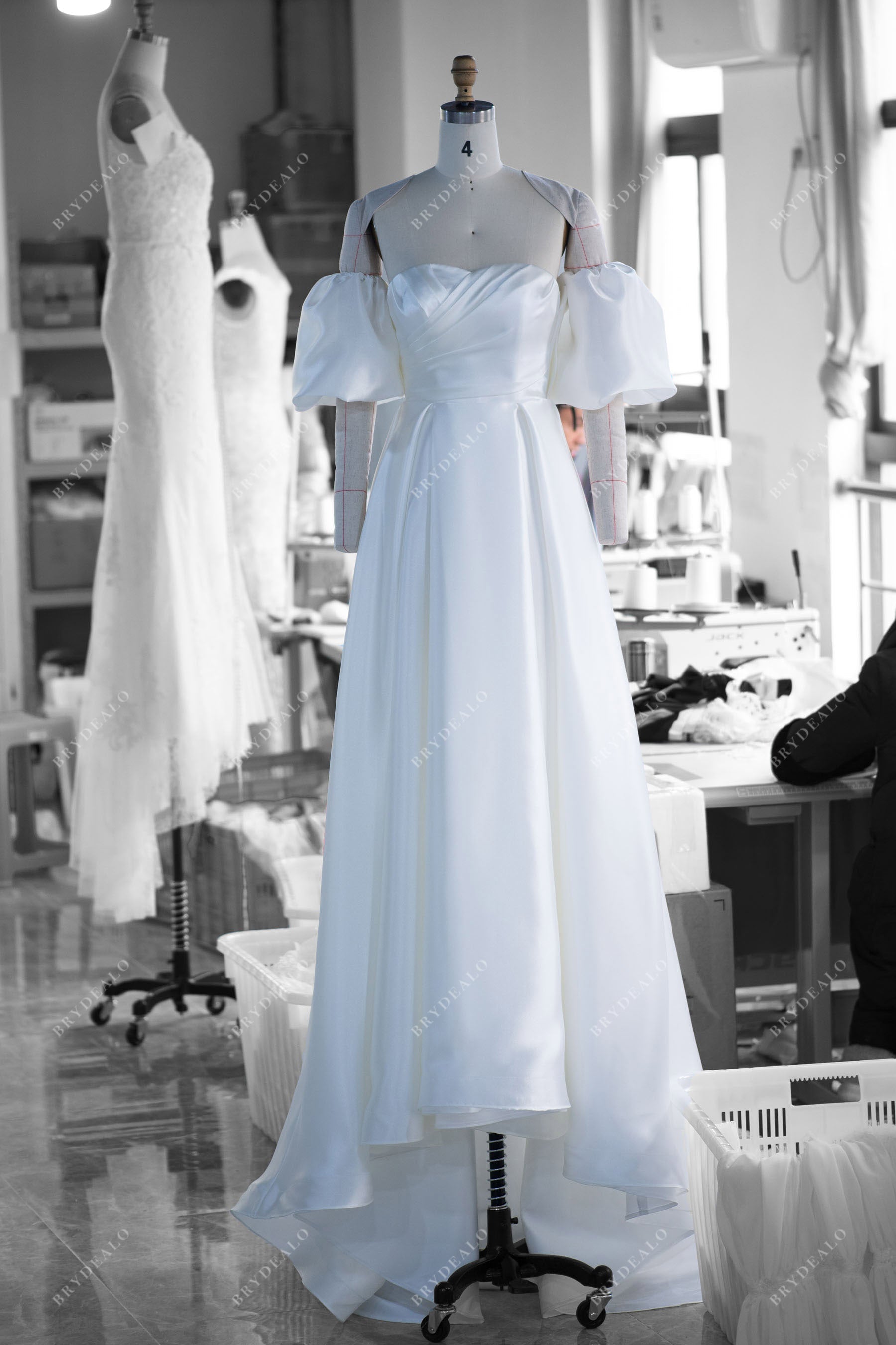 puffy sleeves off-shoulder A-line bridal dress