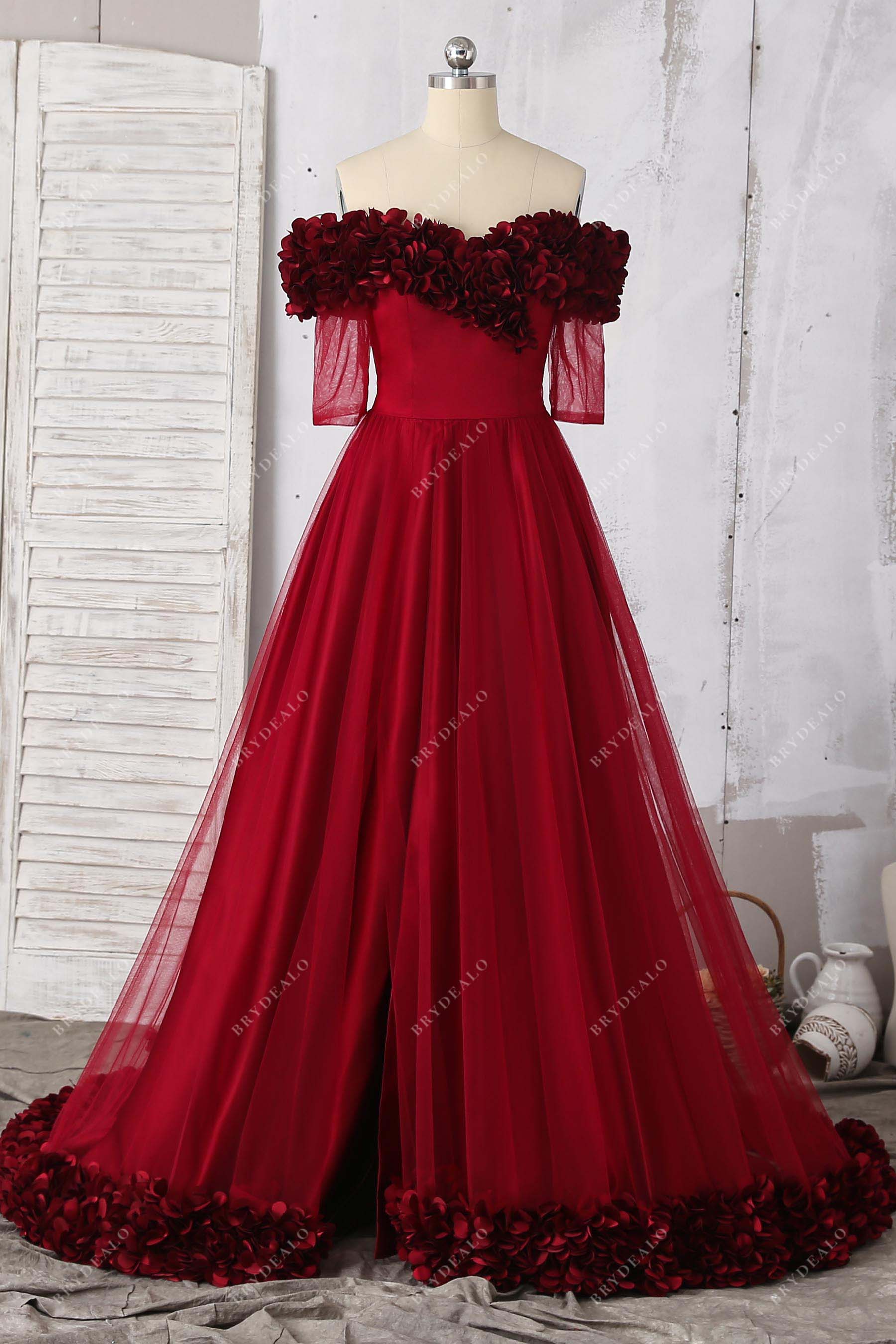 red 3D petals off-shoulder slit prom dress