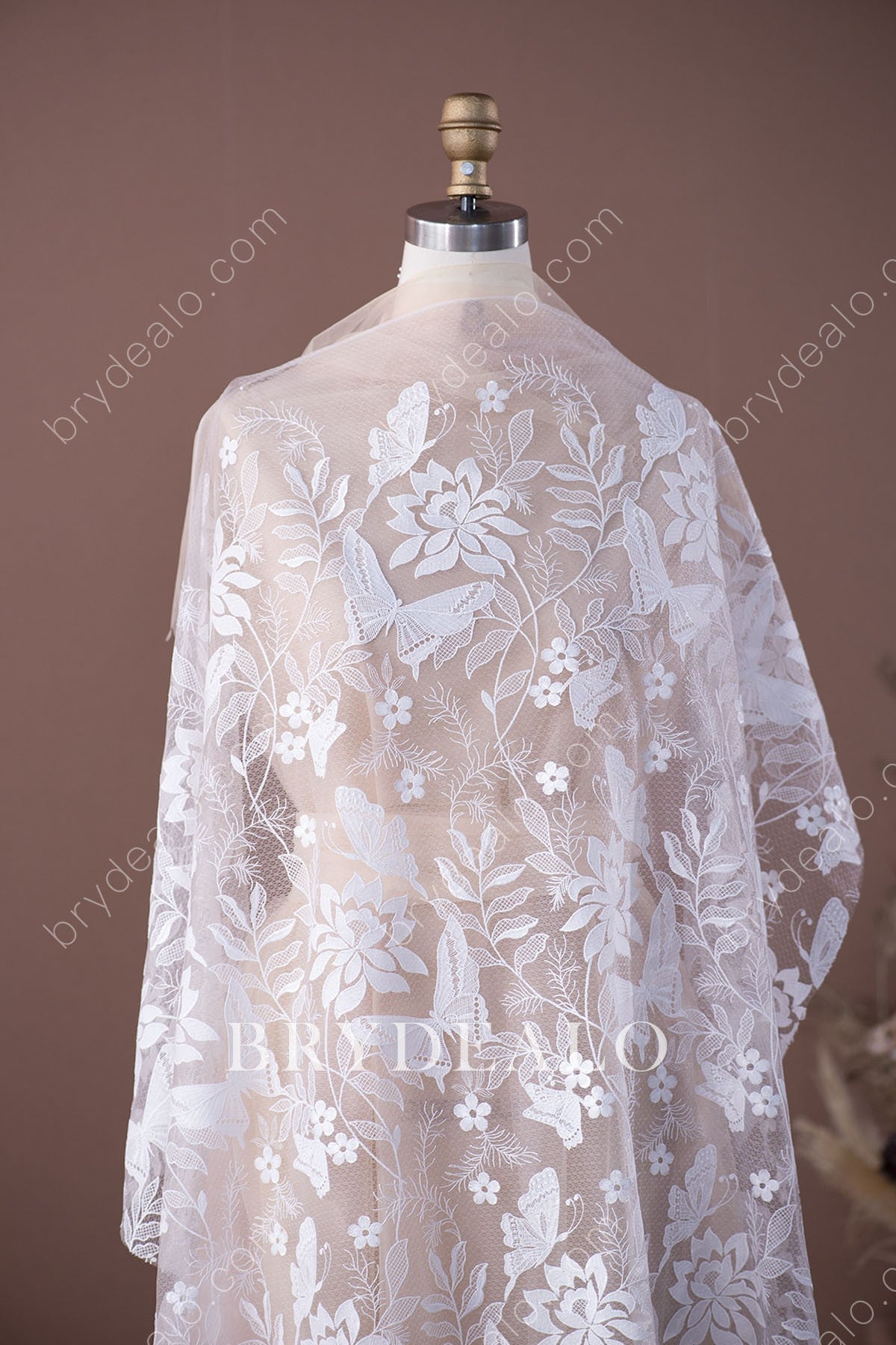Wholesale Romantic Flower Butterfly Designer Lace Fabric