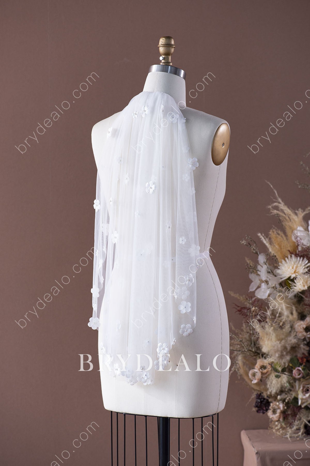 elbow length wedding veil