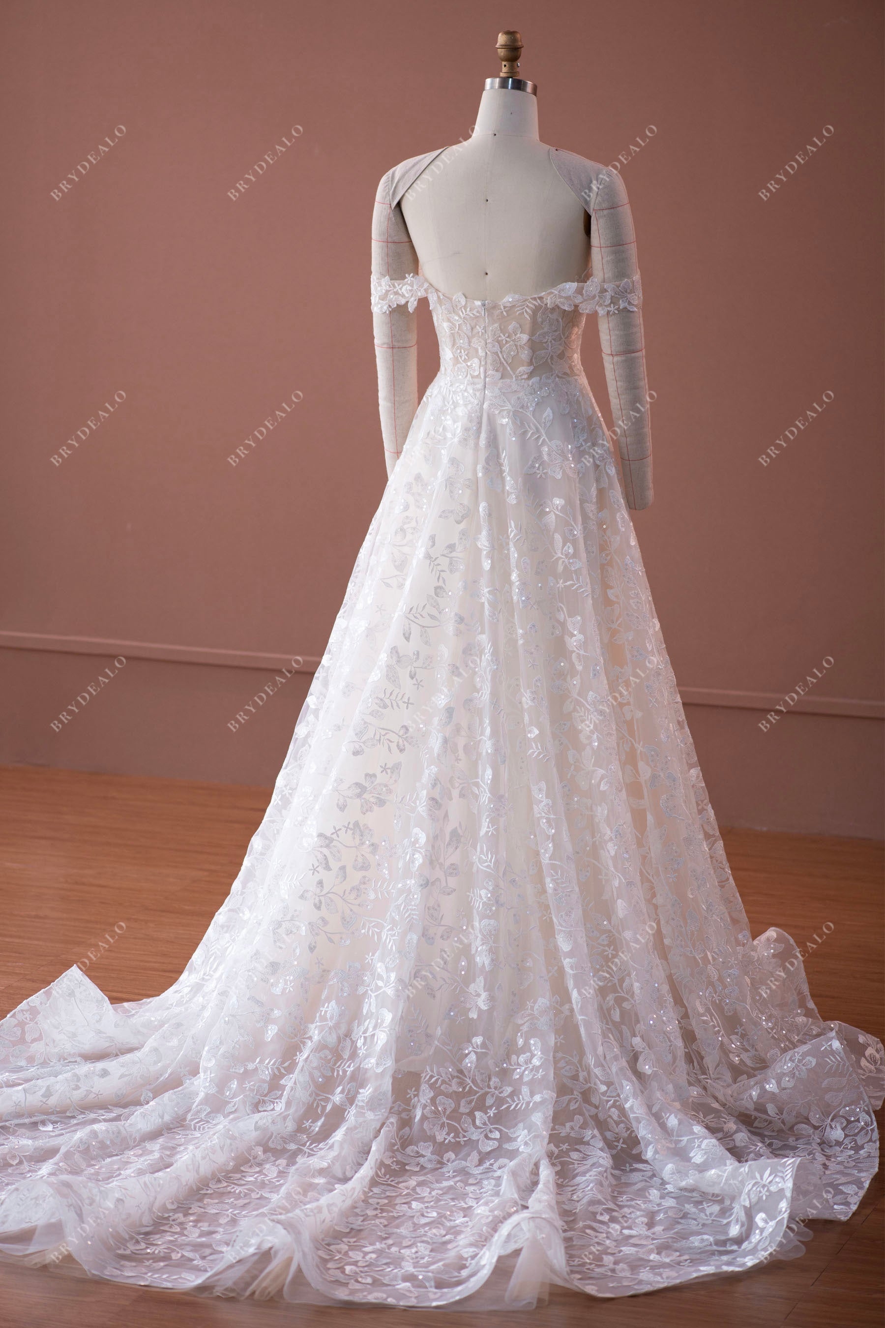 ruffled hem A-line lace wedding dress