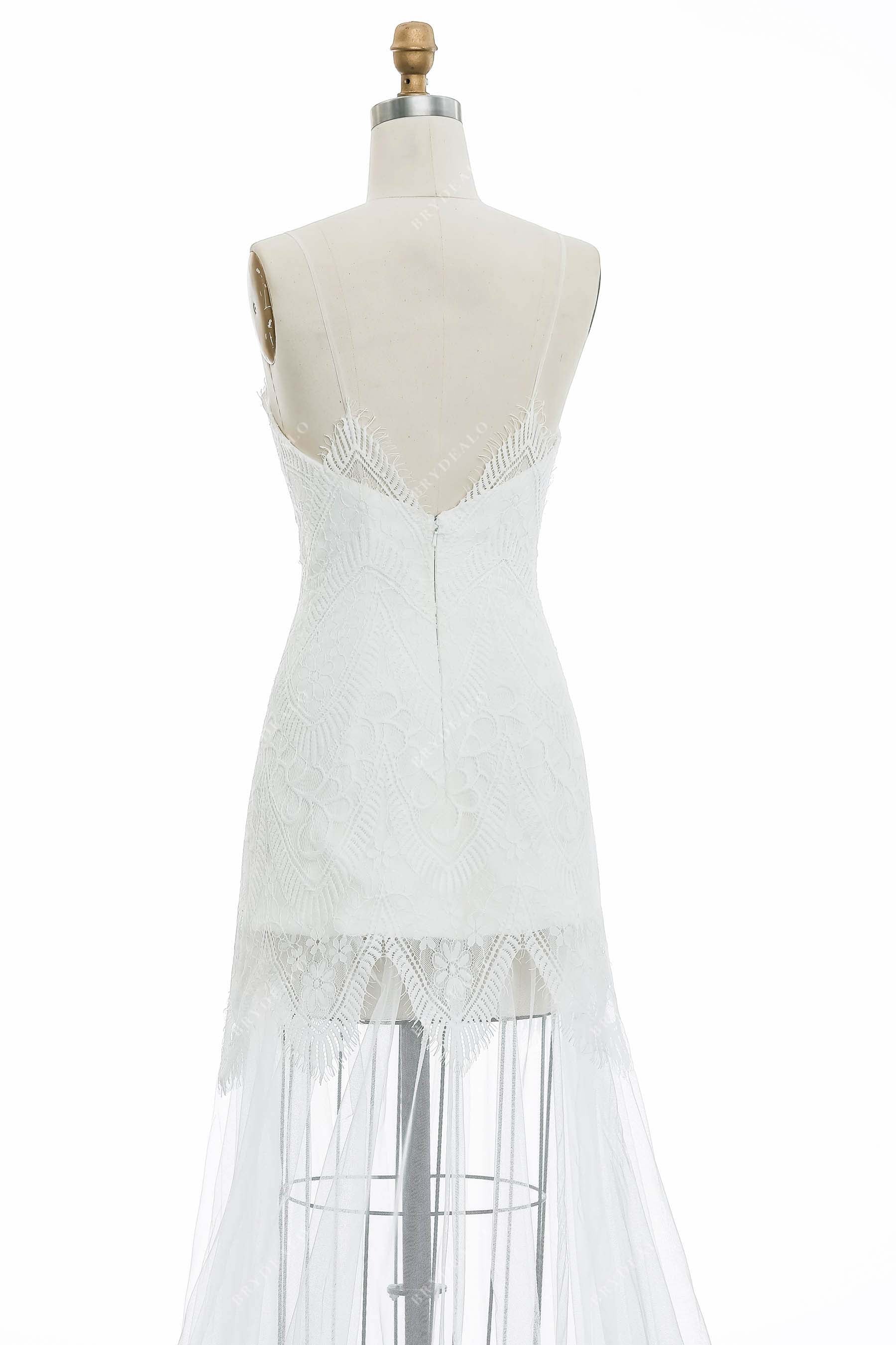 scalloped lace V-back bridal dress