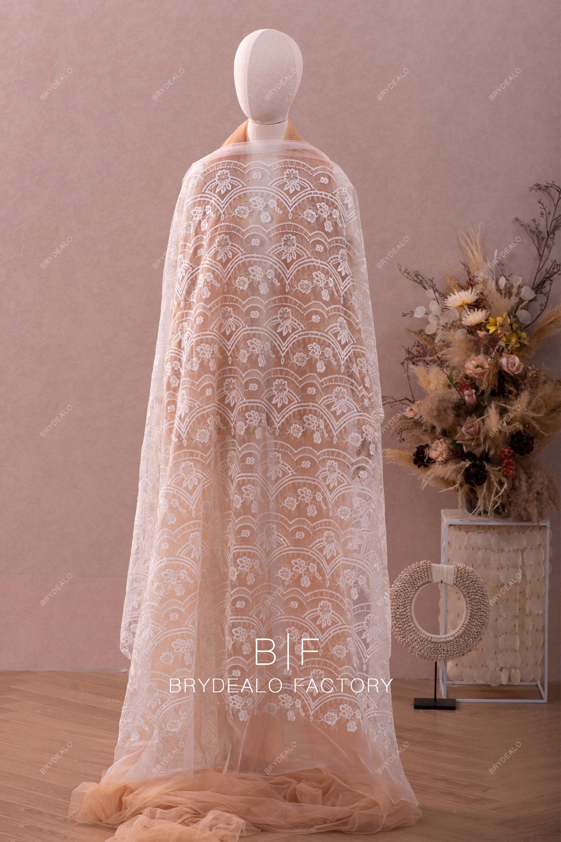 shimmery repeated scallop flower lace