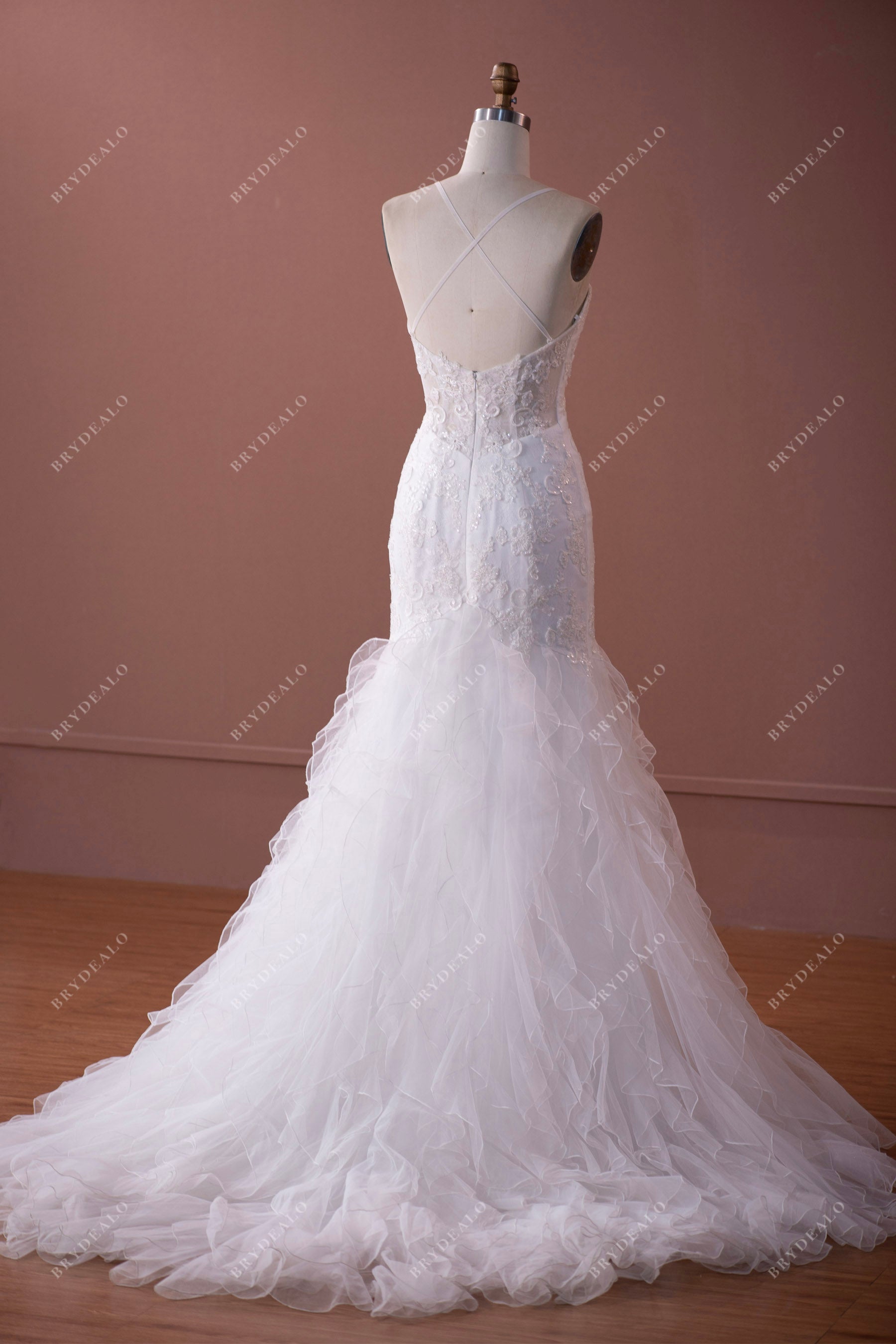 Spaghetti Strap Sweetheart Lace Ruffled Wedding Dress