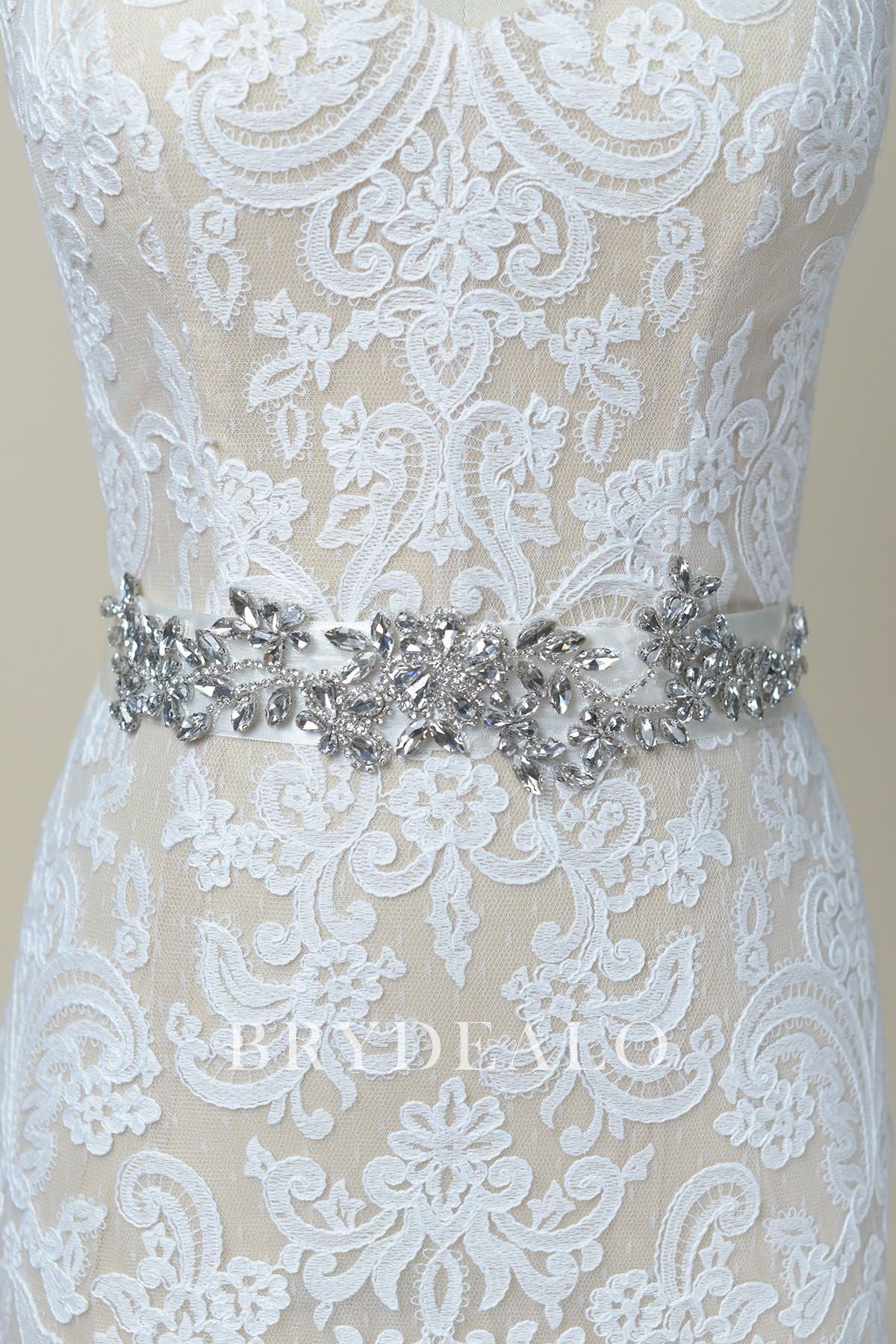 Shiny Crystals Bridal Sash for Wholesale\