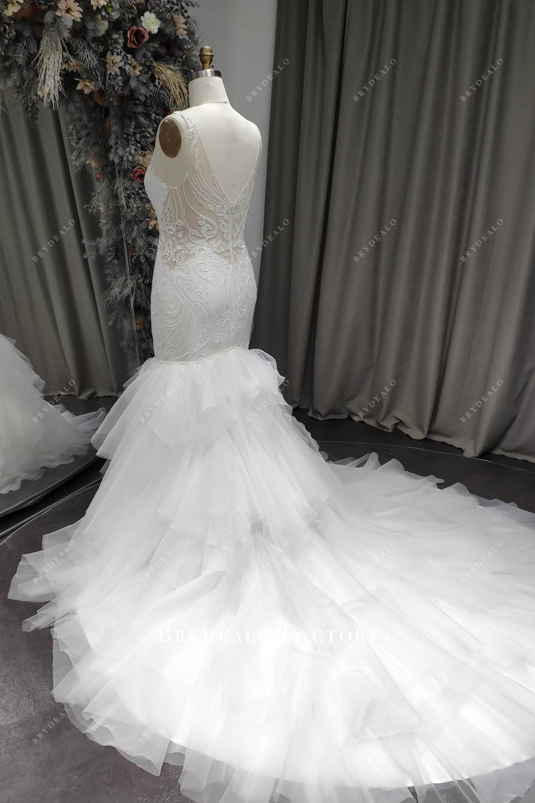 sleeveless beaded lace layer tulle wedding gown