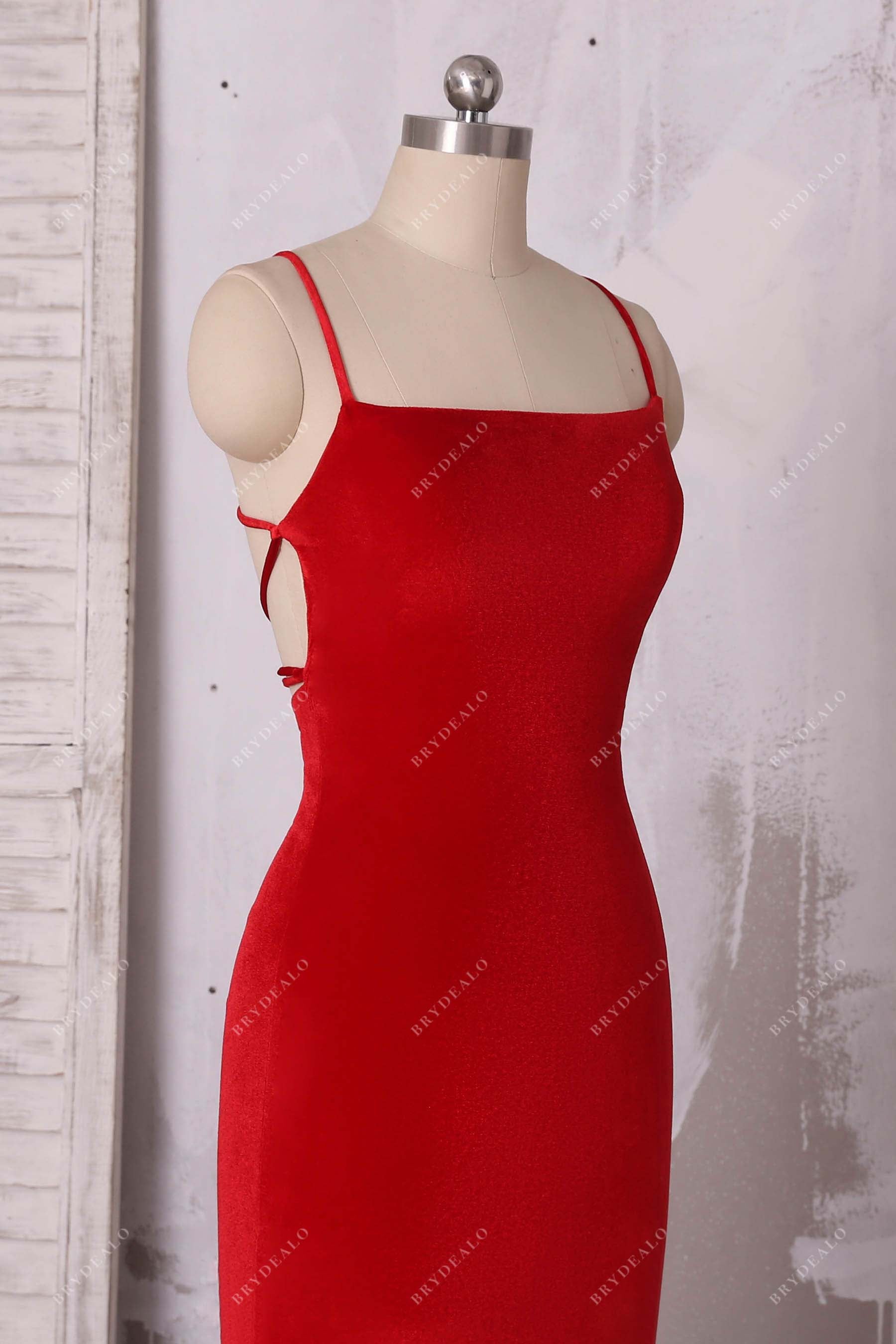 sleeveless red prom dress