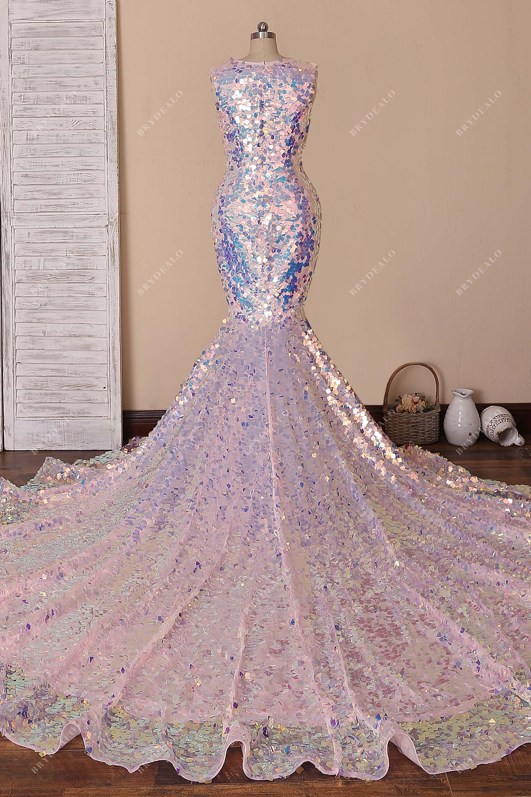 sleeveless sequin mermaid prom dress