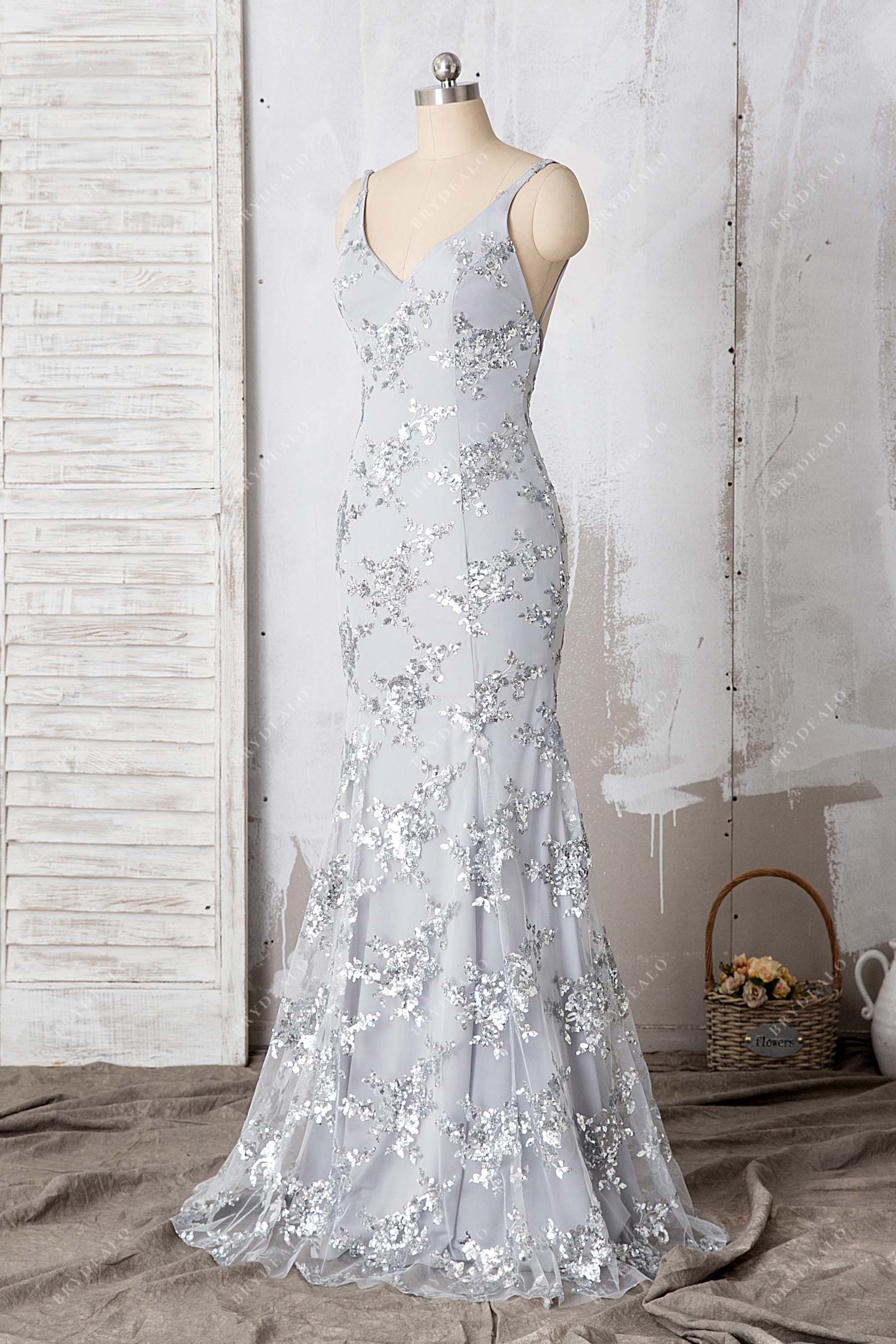 Silver Floral Glitter Sequin Gray Mermaid Prom Dress US 22/UK 24/EU 52 Silver Floral Glitter Sequin Gray Mermaid Prom Dress US 22/UK 24/EU 52