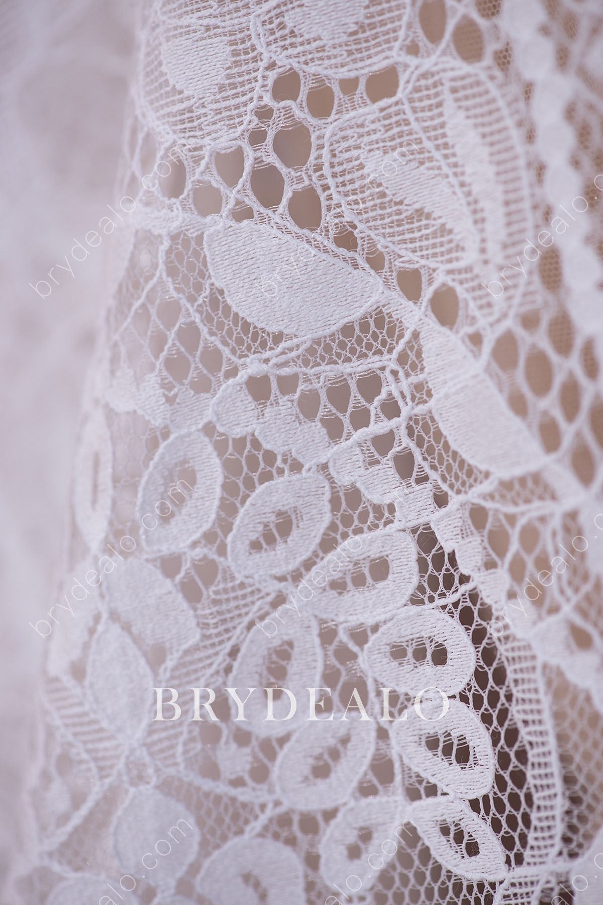 Wholesale Symmetrical Pattern Crochet Bridal Lace Fabric