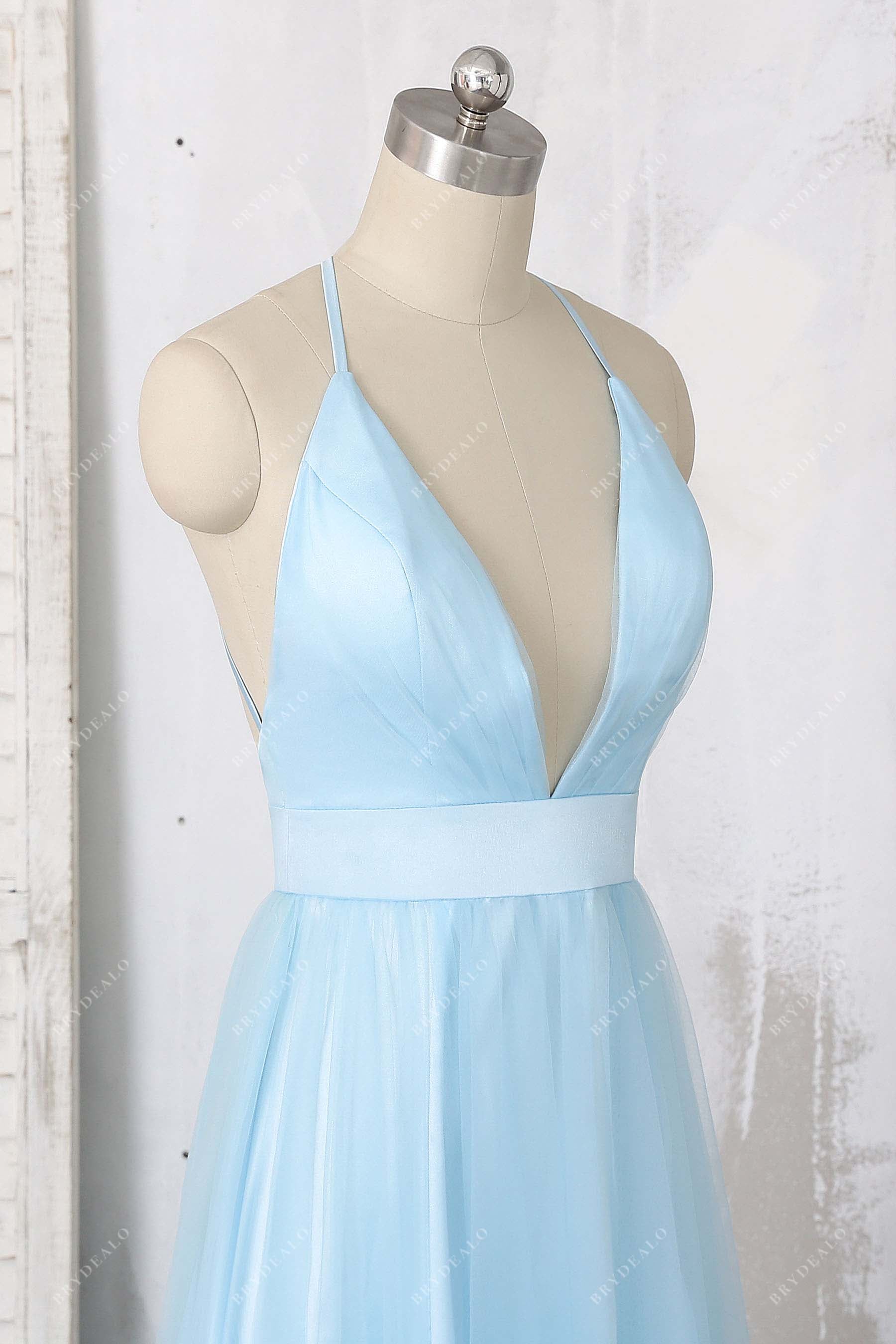 thin straps halter V-neck prom gown