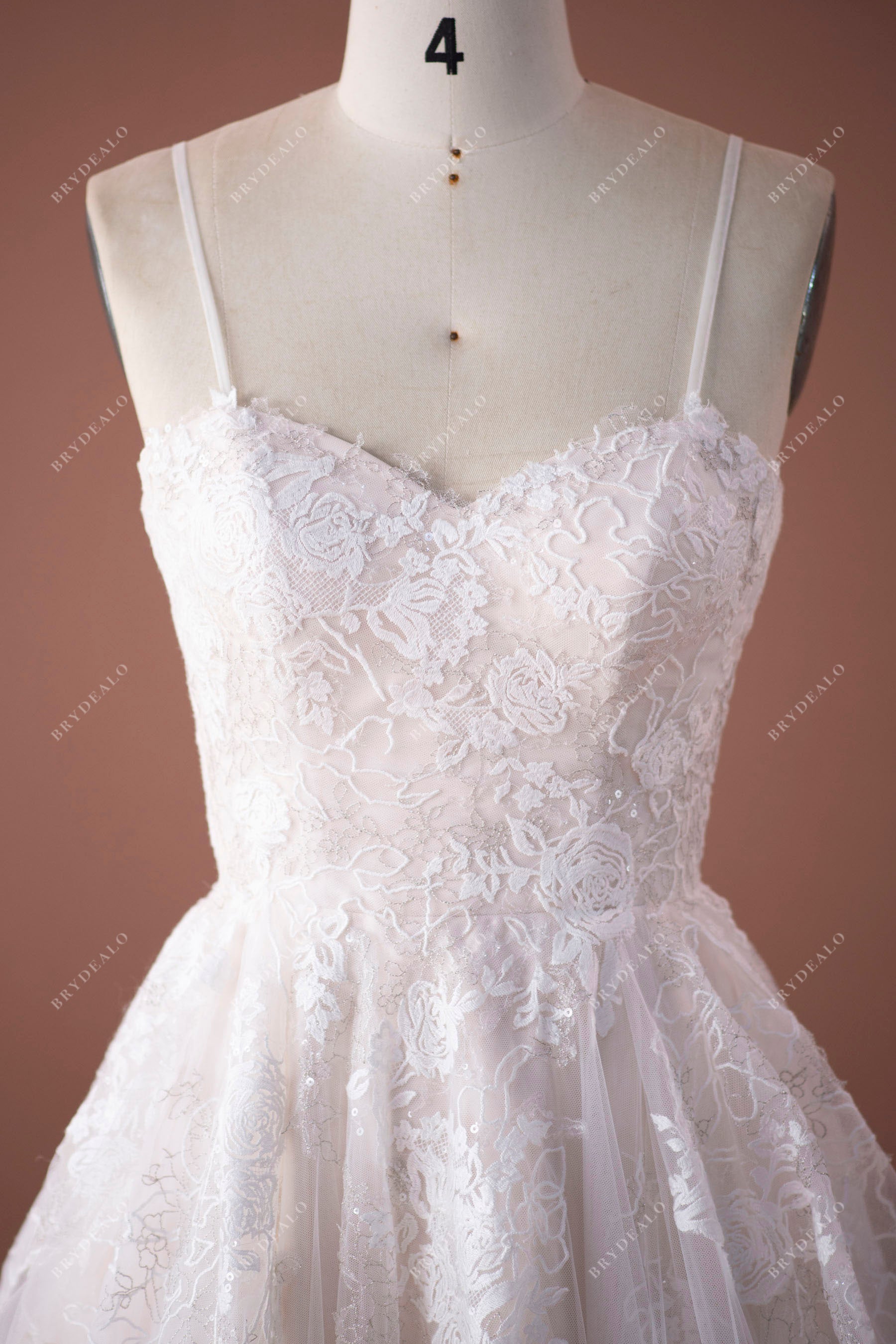 Thin Straps Lace Tulle Flounce A-line Wedding Dress
