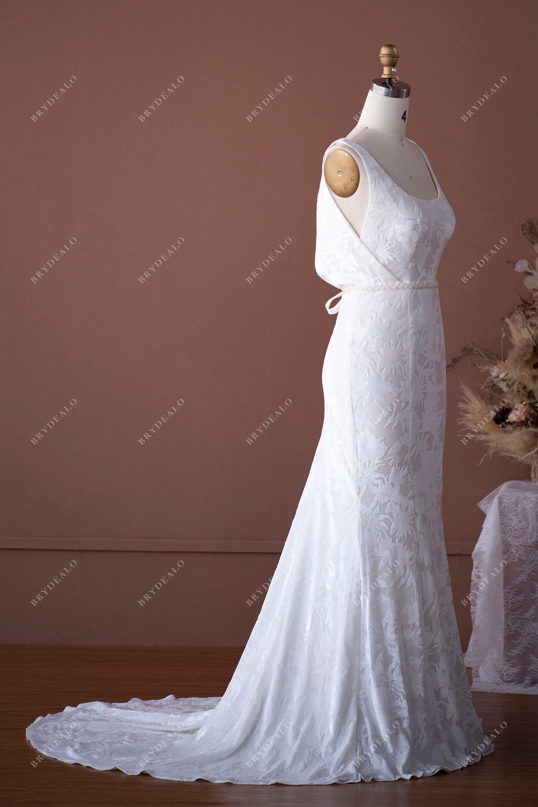 sleeveless velvet private label bridal gown