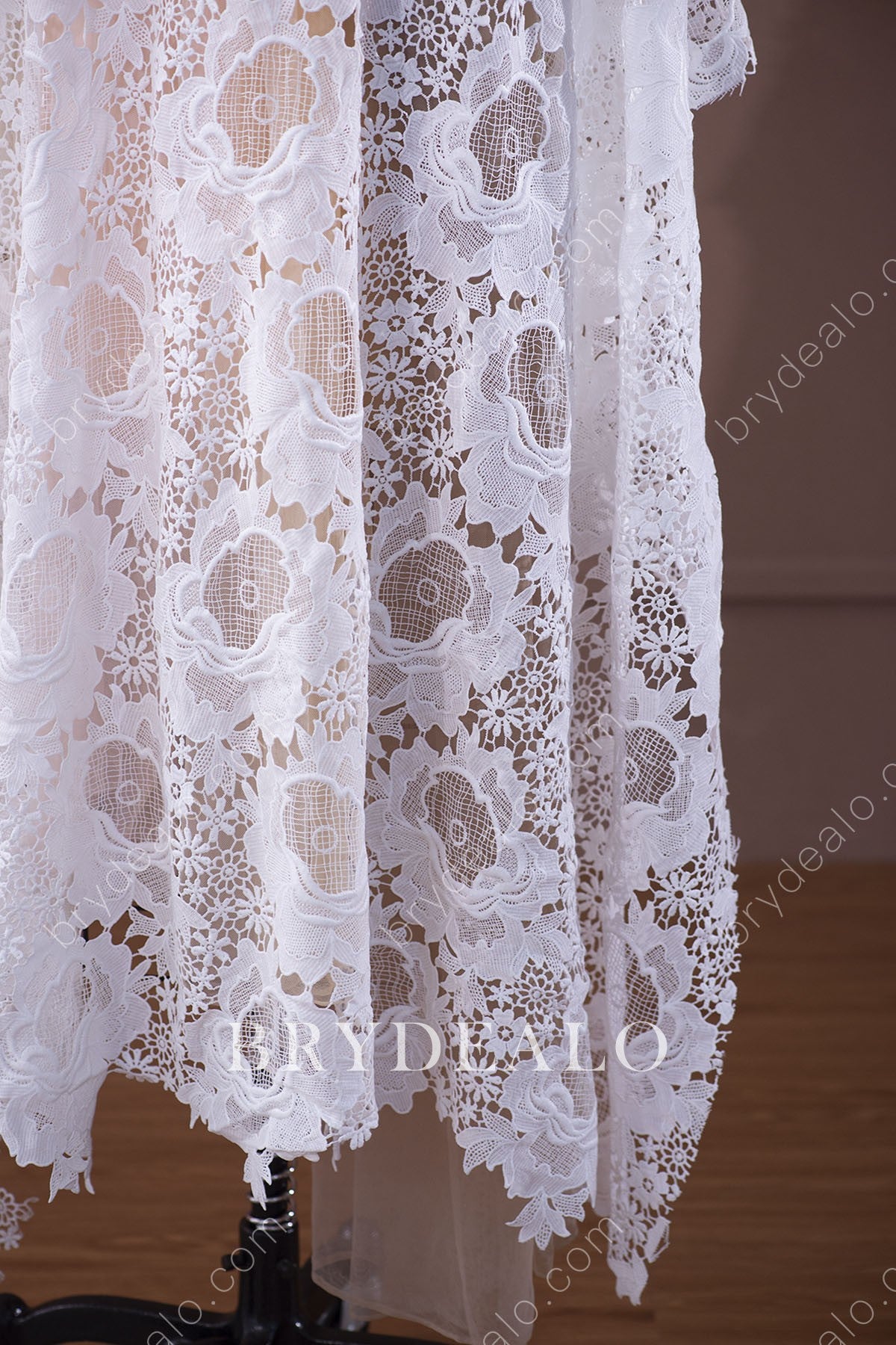 Best Trendy Wild Flower Crochet Bridal Lace Fabric