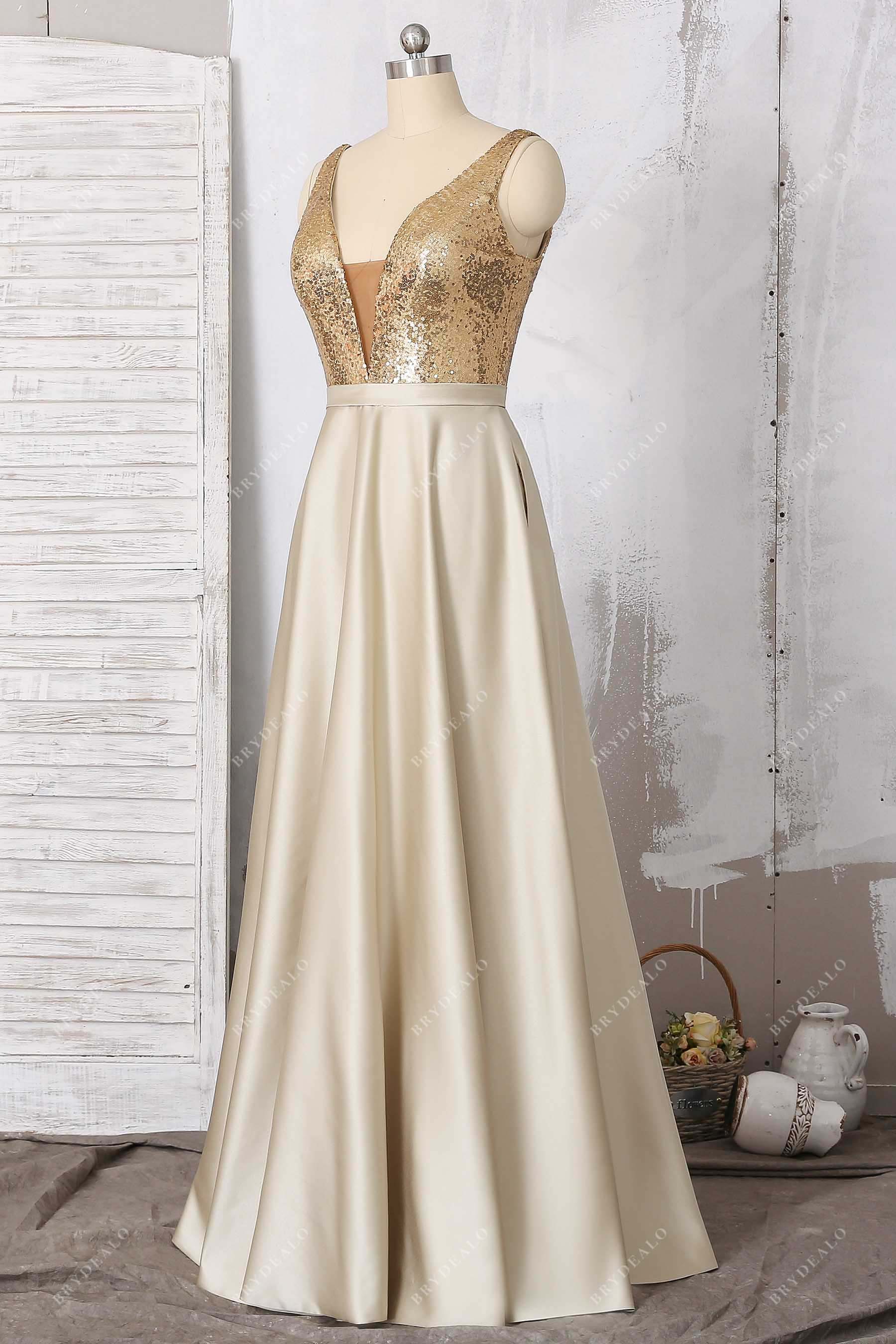 V-neck sleeveless prom dress